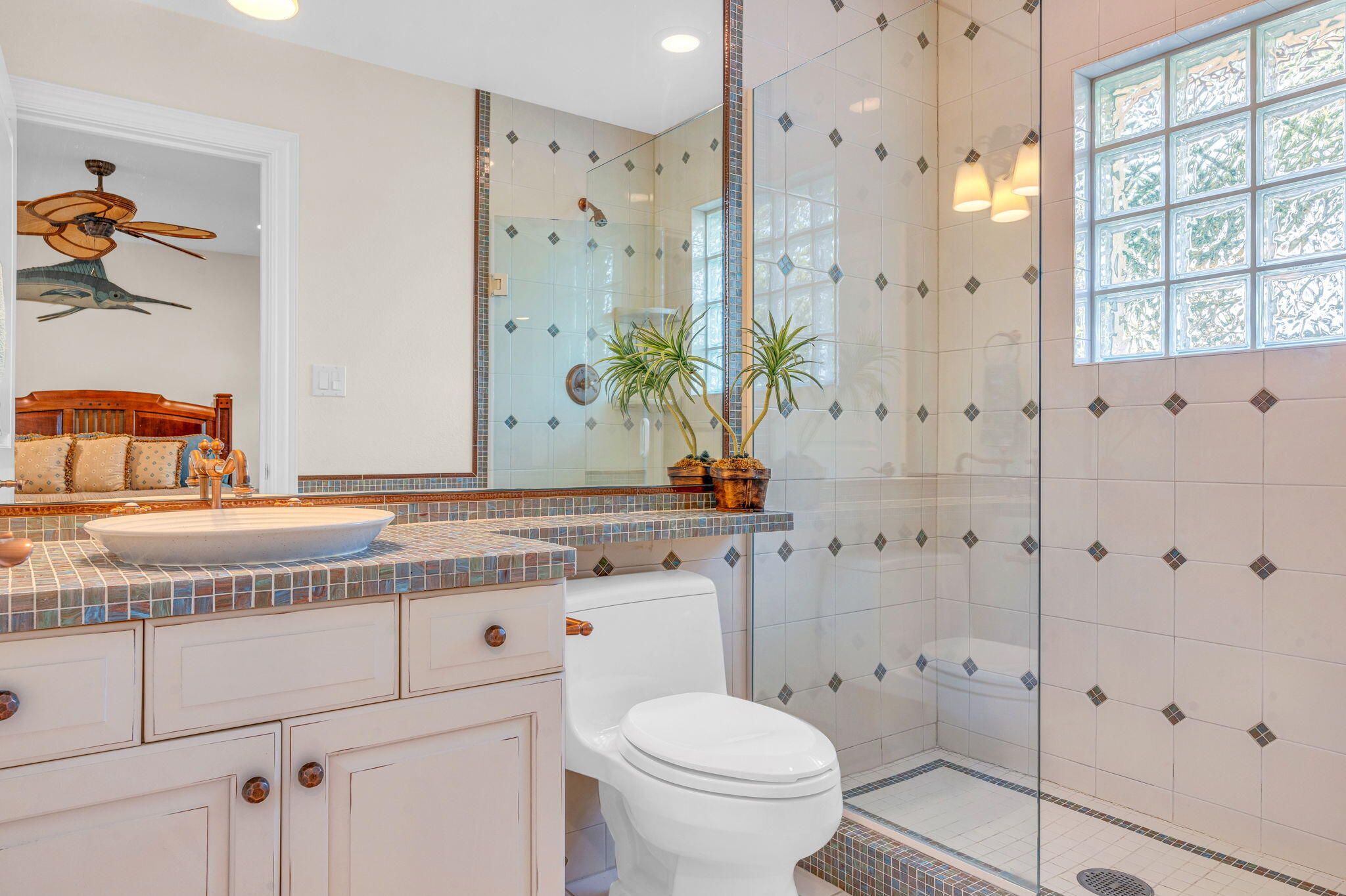 KEY COLONY, Florida, 33051, United States, 4 Bedrooms Bedrooms, ,5 BathroomsBathrooms,Residential,For Sale,1997483