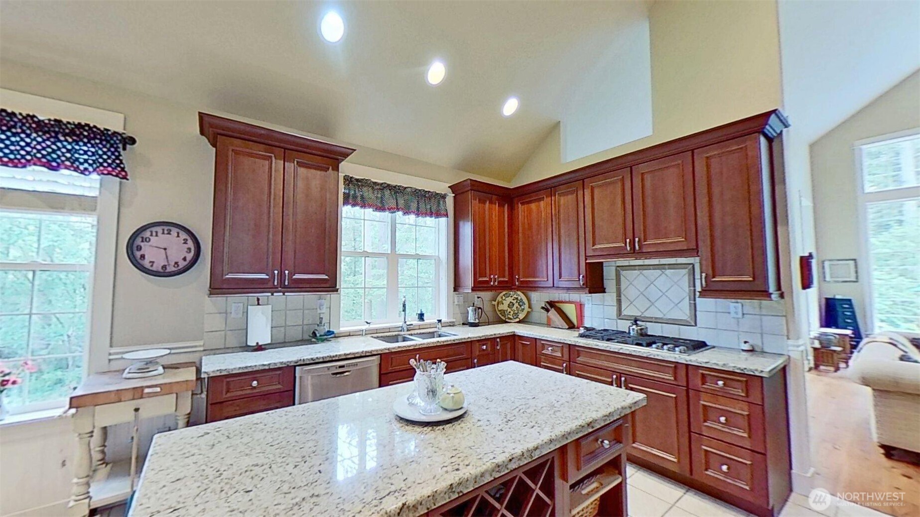 Gig Harbor, Washington, 98335, United States, 2 Bedrooms Bedrooms, ,3 BathroomsBathrooms,Residential,For Sale,1837804