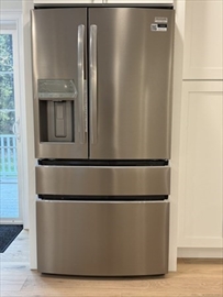 Tyngsborough, Massachusetts, 01879, United States, 4 Bedrooms Bedrooms, ,3 BathroomsBathrooms,Residential,For Sale,1980241