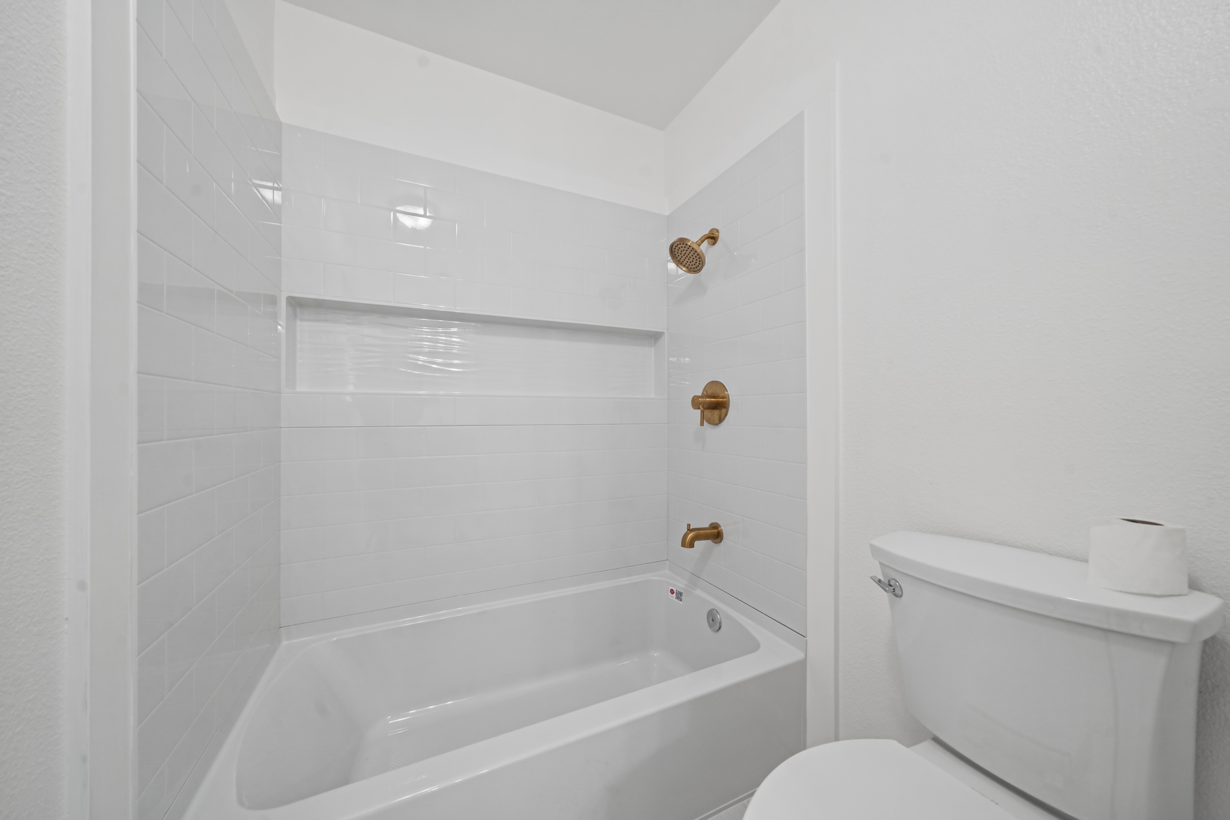  Single Story Living with Views + Privacy - 物件實景