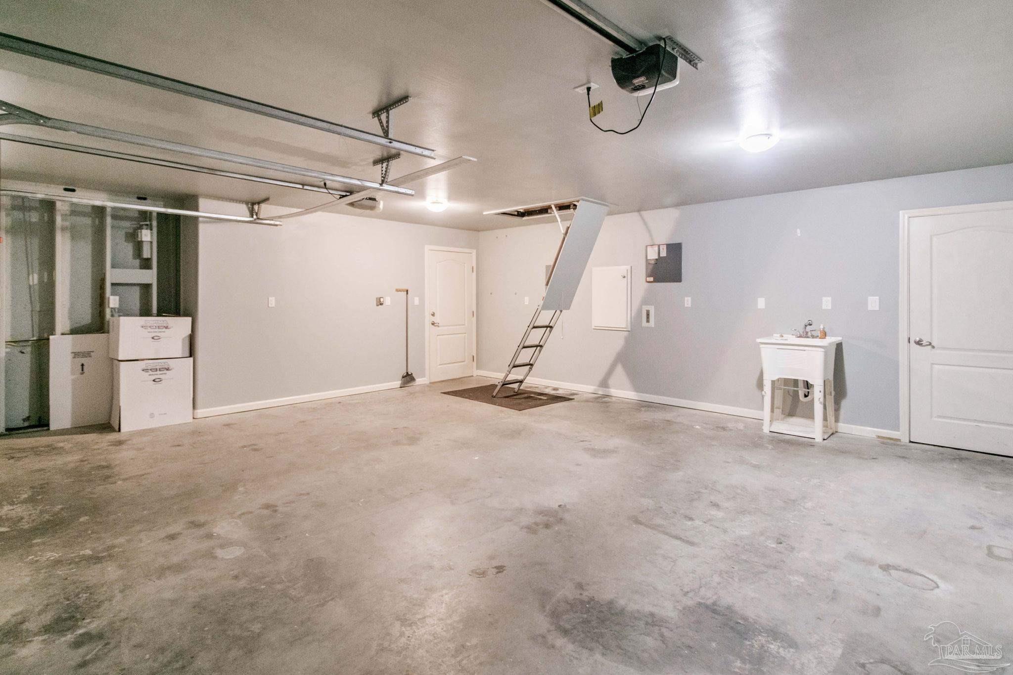 Pensacola, Florida, 32504, United States, 3 Bedrooms Bedrooms, ,4 BathroomsBathrooms,Residential,For Sale,1893551
