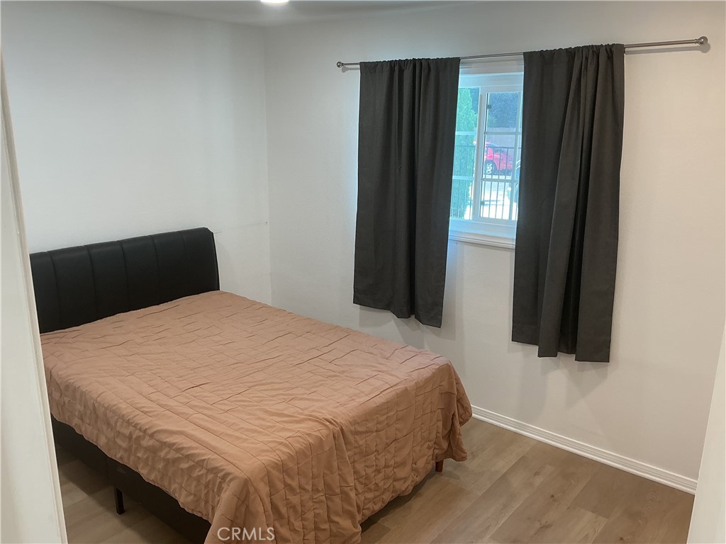 Reseda, California, 91335, United States, 6 Bedrooms Bedrooms, ,2 BathroomsBathrooms,Residential,For Sale,1993576