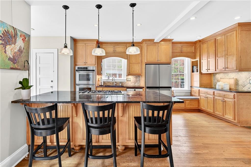 Atlanta, Georgia, 30306, United States, 3 Bedrooms Bedrooms, ,2 BathroomsBathrooms,Residential,For Sale,1906309