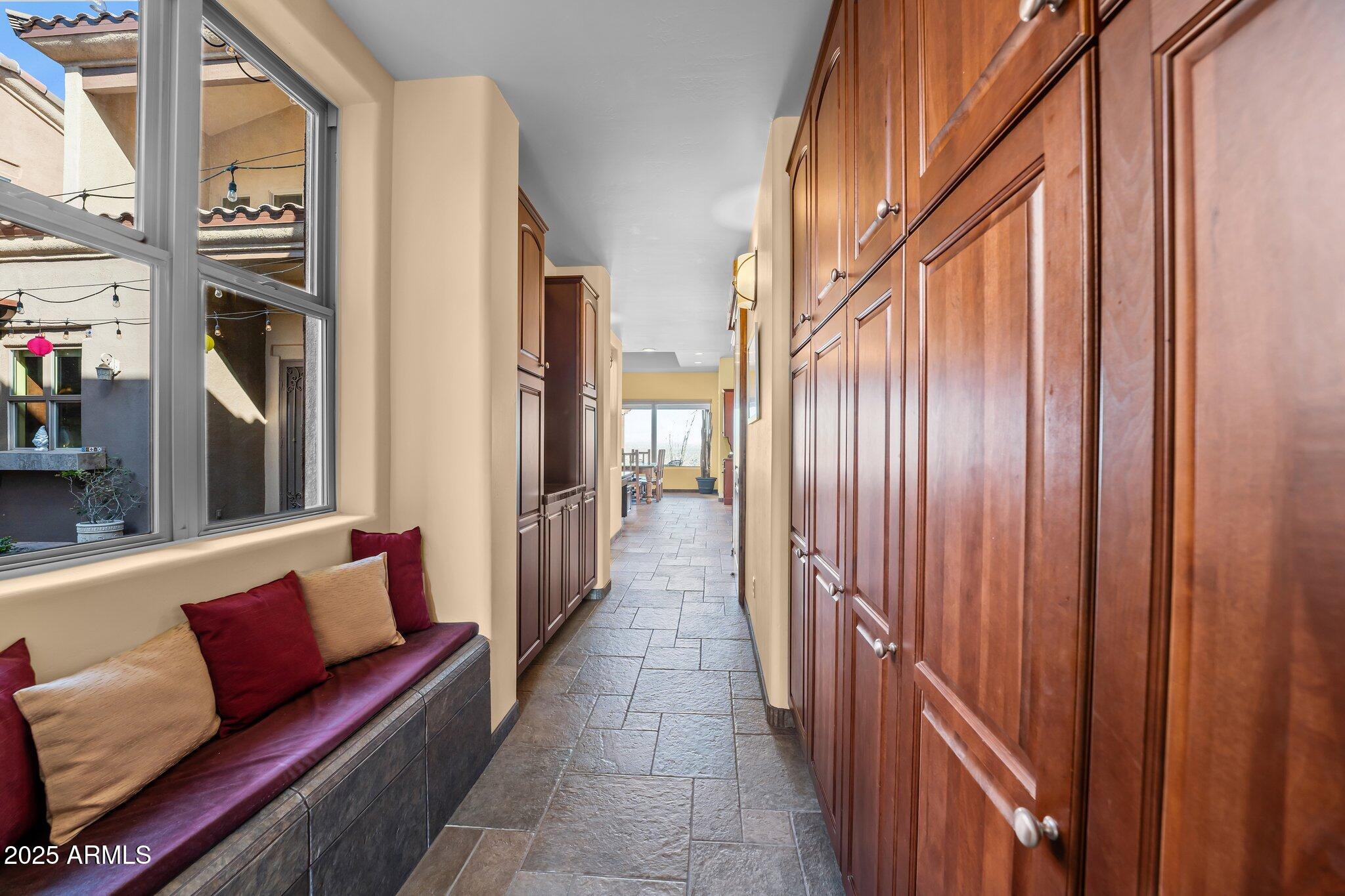 Wickenburg, Arizona, 85390, United States, 5 Bedrooms Bedrooms, ,6 BathroomsBathrooms,Residential,For Sale,1983744