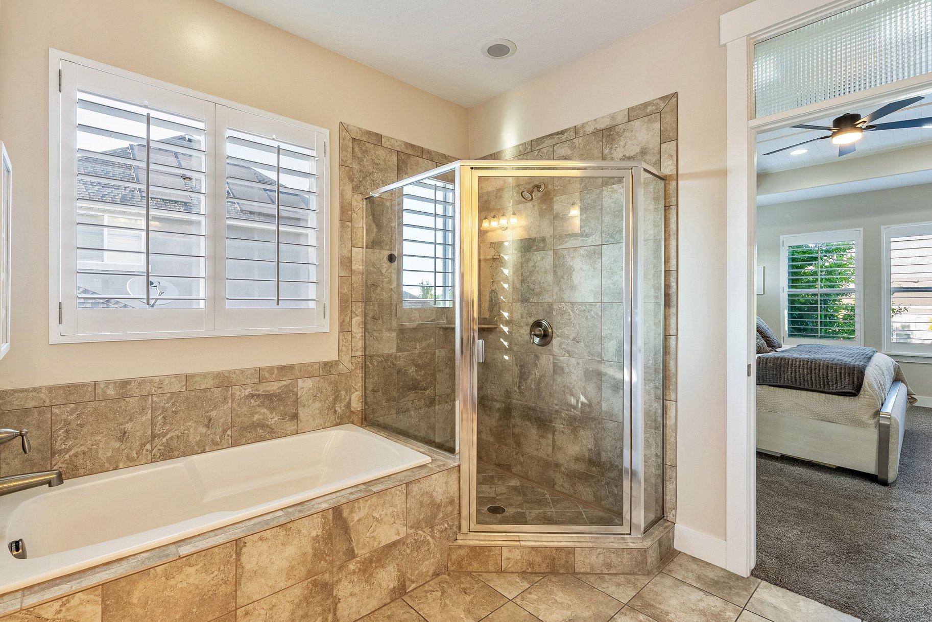  Elegant Two Story with Views of Wasatch Front - 物件實景