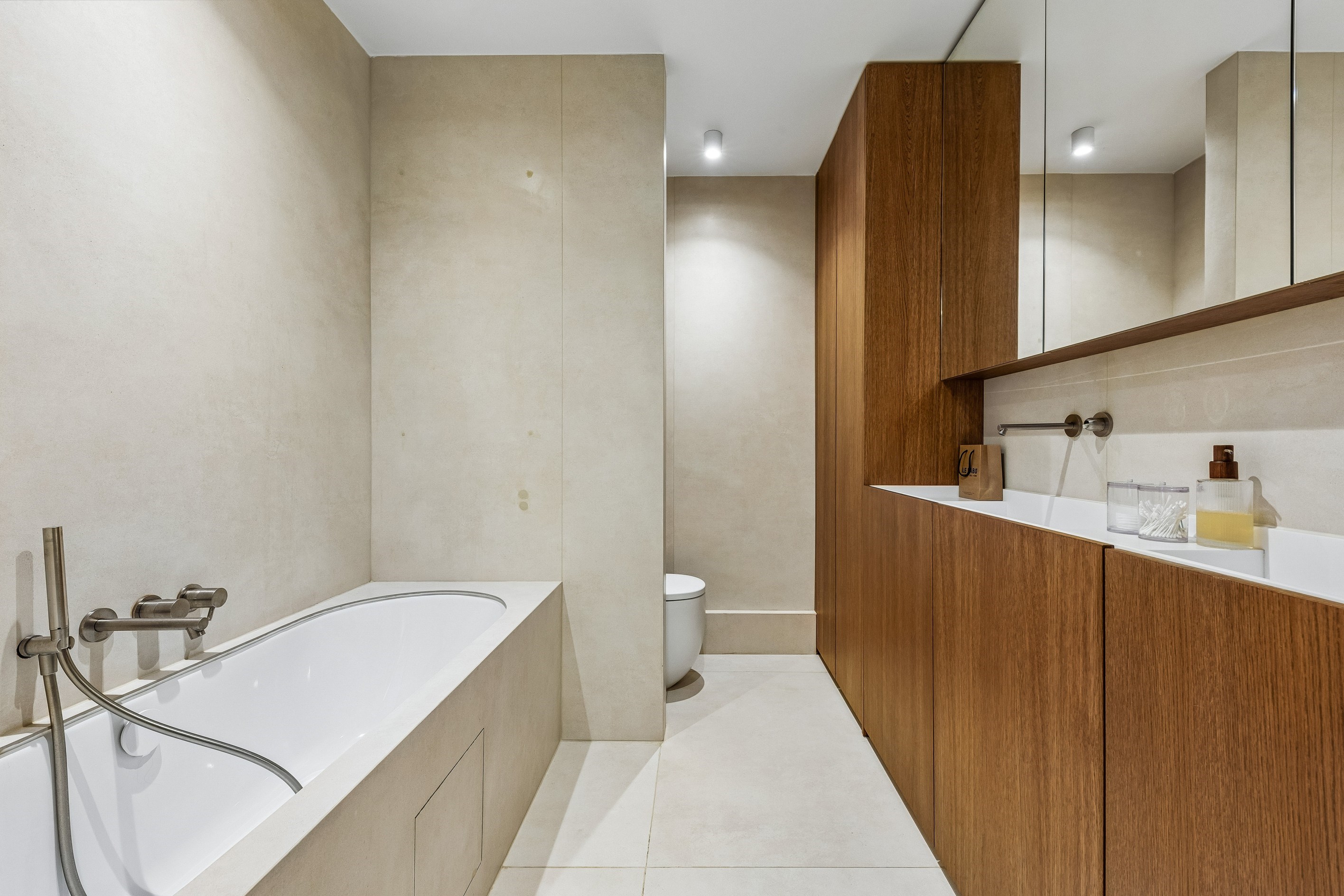 Beautiful renovated apartment - 物件實景