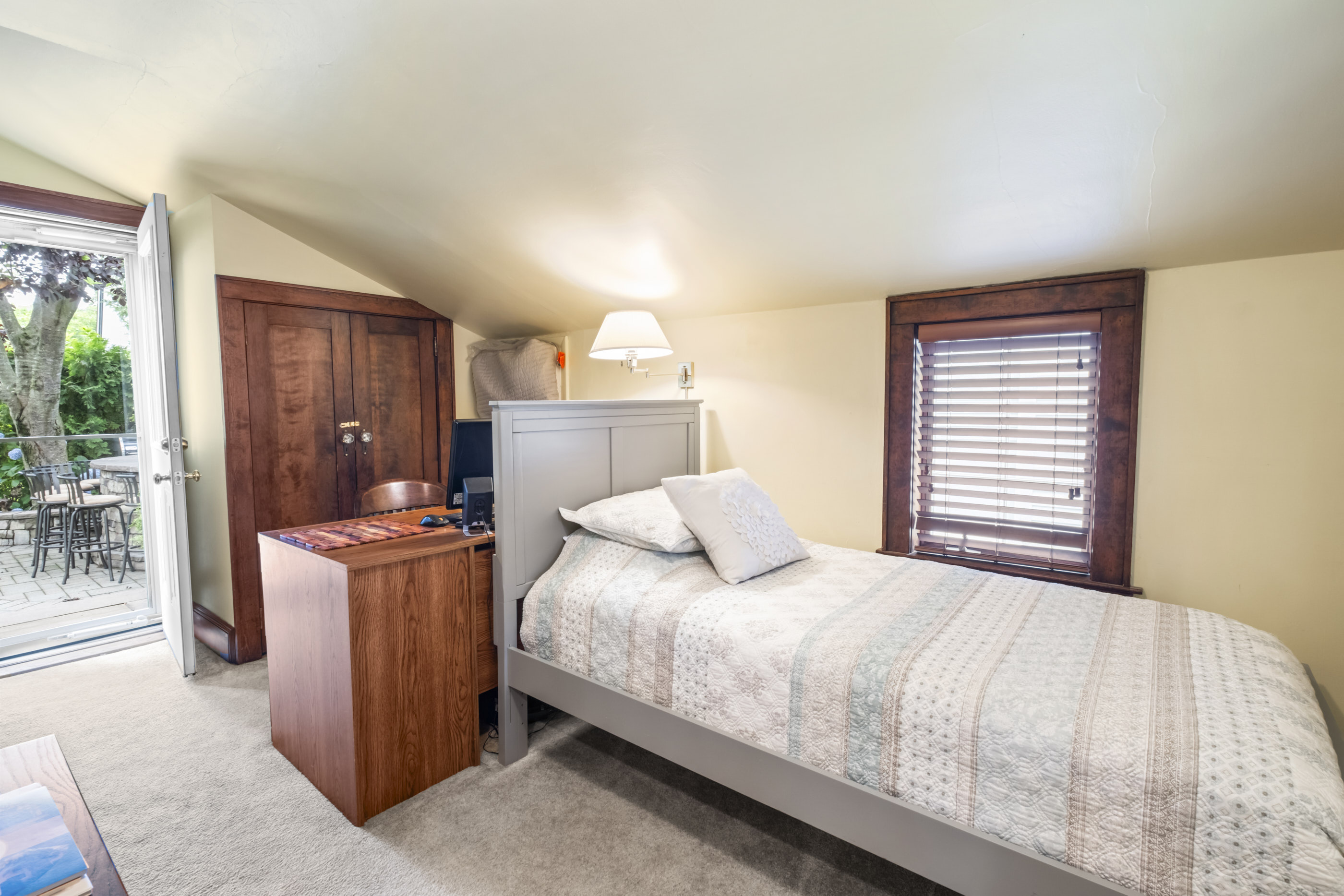 Bellerose Village, New York, 11001, United States, 3 Bedrooms Bedrooms, ,2 BathroomsBathrooms,Residential,For Sale,1974559