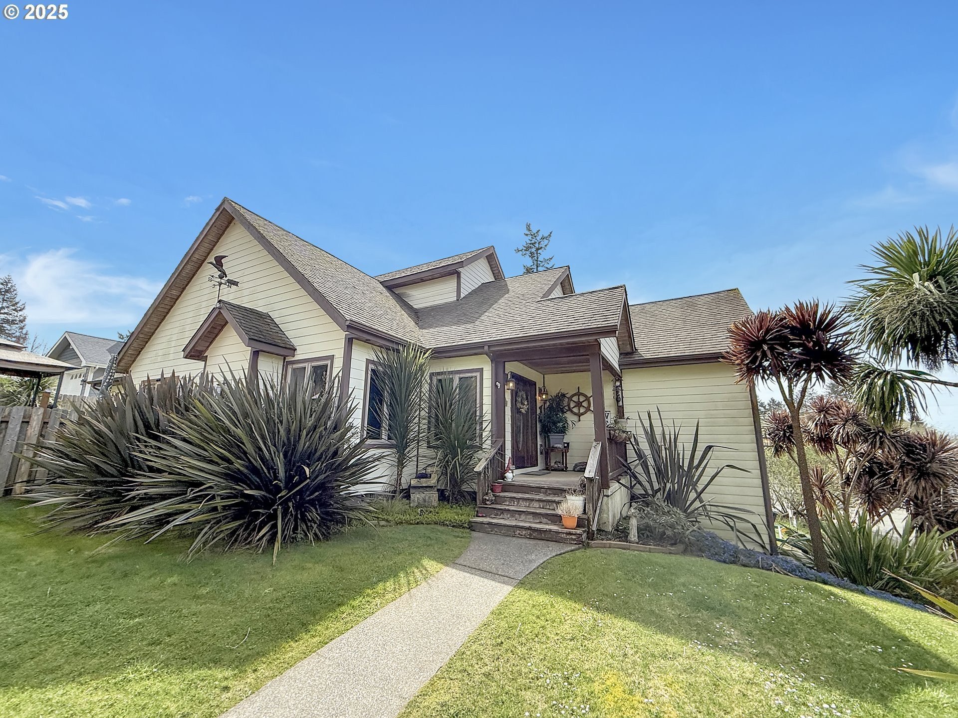 Brookings, Oregon, 97415, United States, 3 Bedrooms Bedrooms, ,3 BathroomsBathrooms,Residential,For Sale,1983879