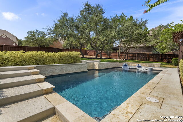 San Antonio, Texas, 78261, United States, 5 Bedrooms Bedrooms, ,4 BathroomsBathrooms,Residential,For Sale,1912476