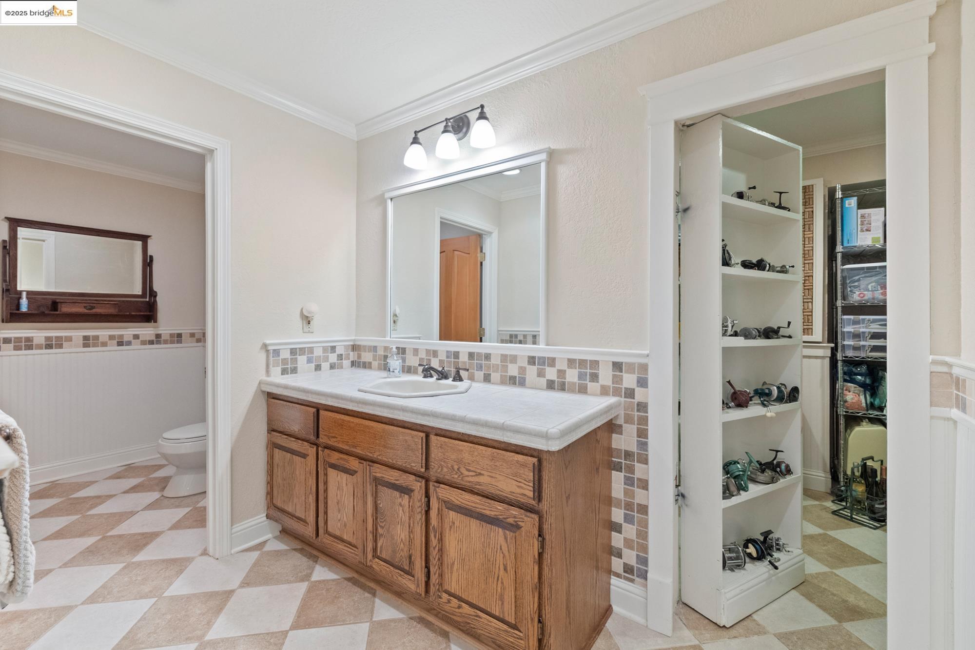 Sonora, California, 95370, United States, 4 Bedrooms Bedrooms, ,4 BathroomsBathrooms,Residential,For Sale,1987424