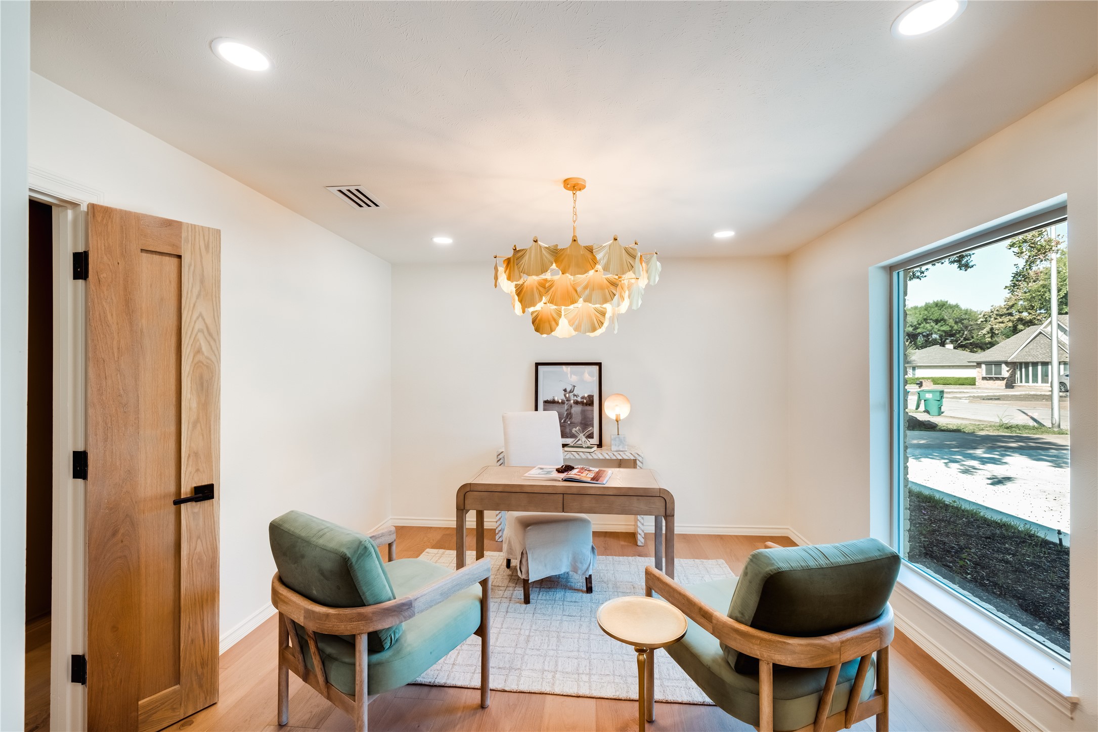 Fort Worth, Texas, 76126, United States, 4 Bedrooms Bedrooms, ,3 BathroomsBathrooms,Residential,For Sale,1971597