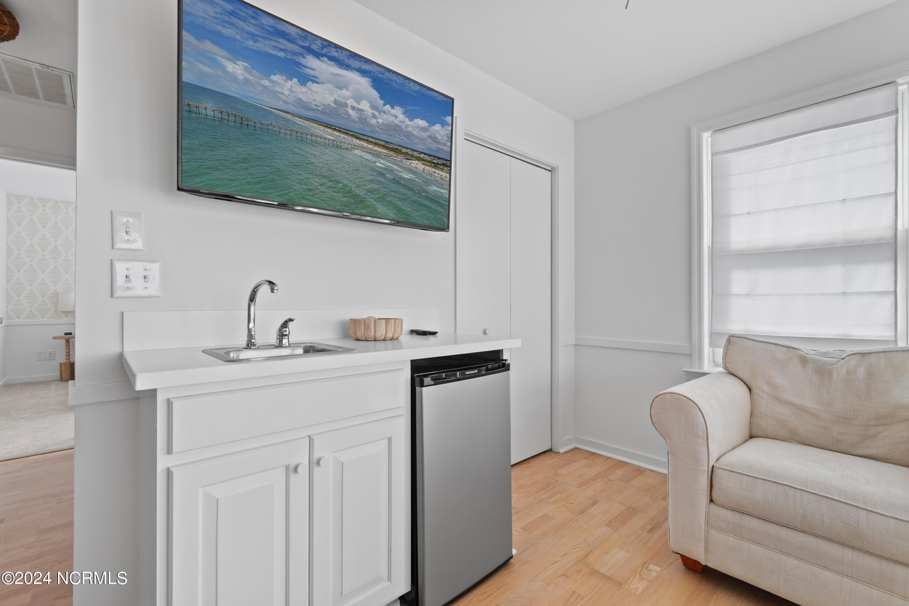 Sunset Beach, North Carolina, 28468, United States, 3 Bedrooms Bedrooms, ,2 BathroomsBathrooms,Residential,For Sale,1977790