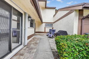 Boca Raton, Florida, 33428, United States, 3 Bedrooms Bedrooms, ,3 BathroomsBathrooms,Residential,For Sale,1937983