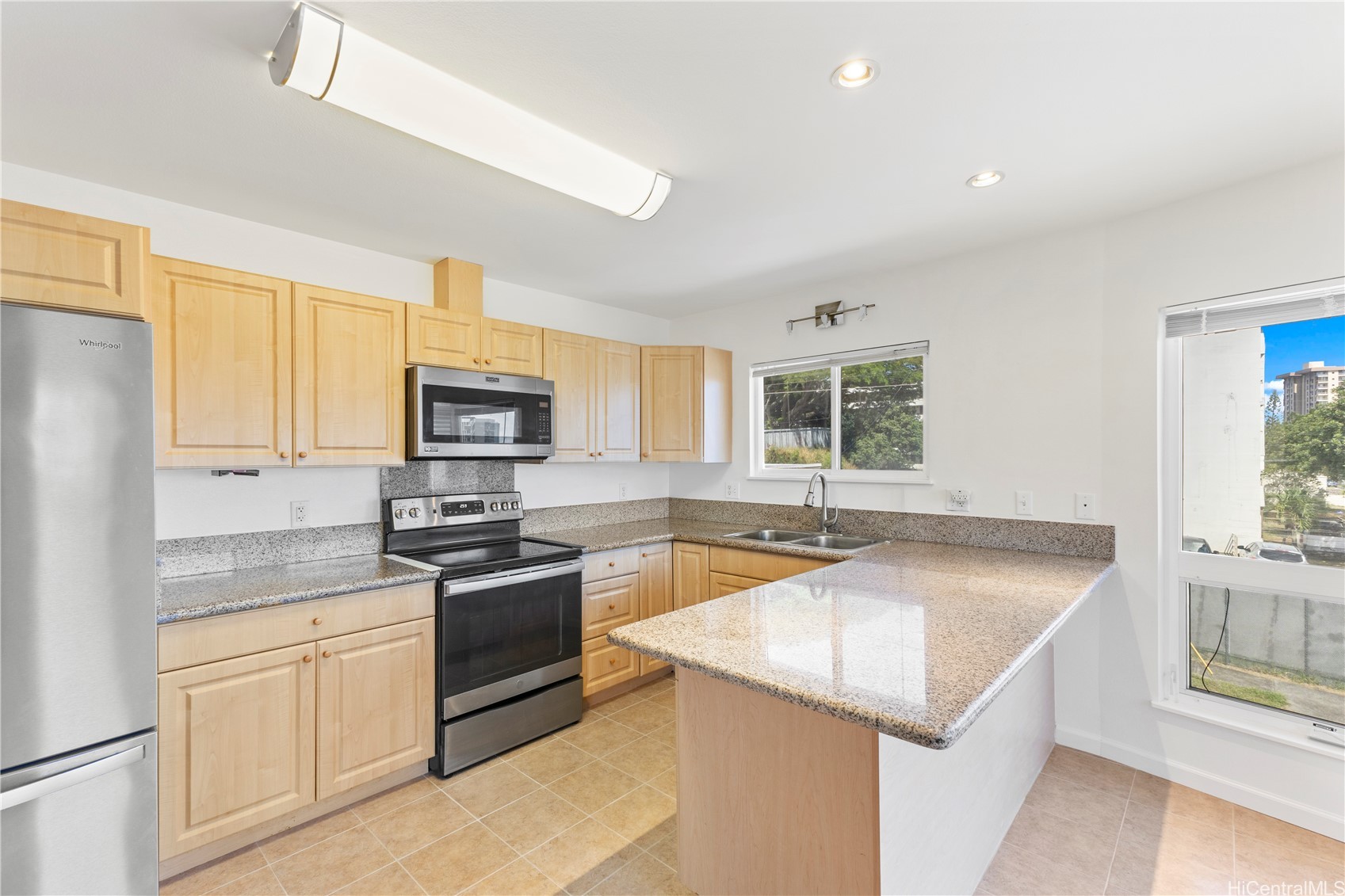 Honolulu, Hawaii, 96813, United States, 4 Bedrooms Bedrooms, ,3 BathroomsBathrooms,Residential,For Sale,1847375