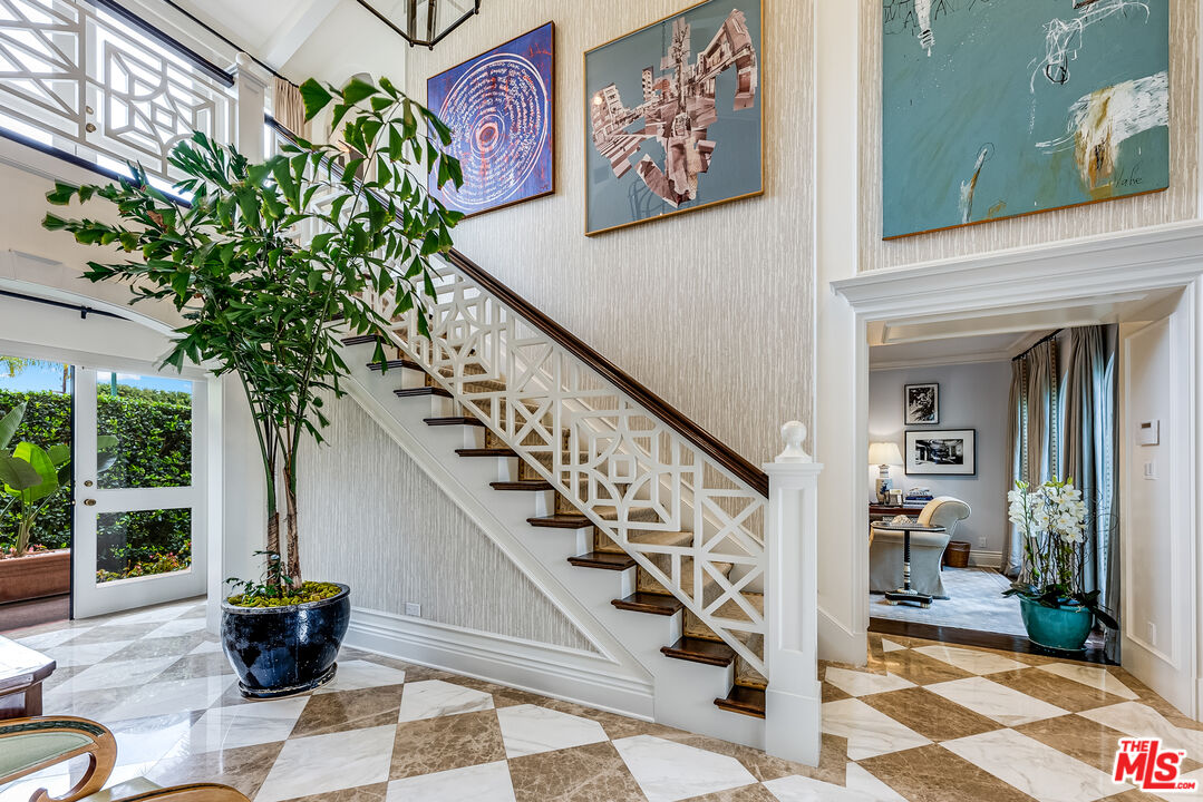 Beverly Hills, California, 90210, United States, 5 Bedrooms Bedrooms, ,6 BathroomsBathrooms,Residential,For Sale,1907457