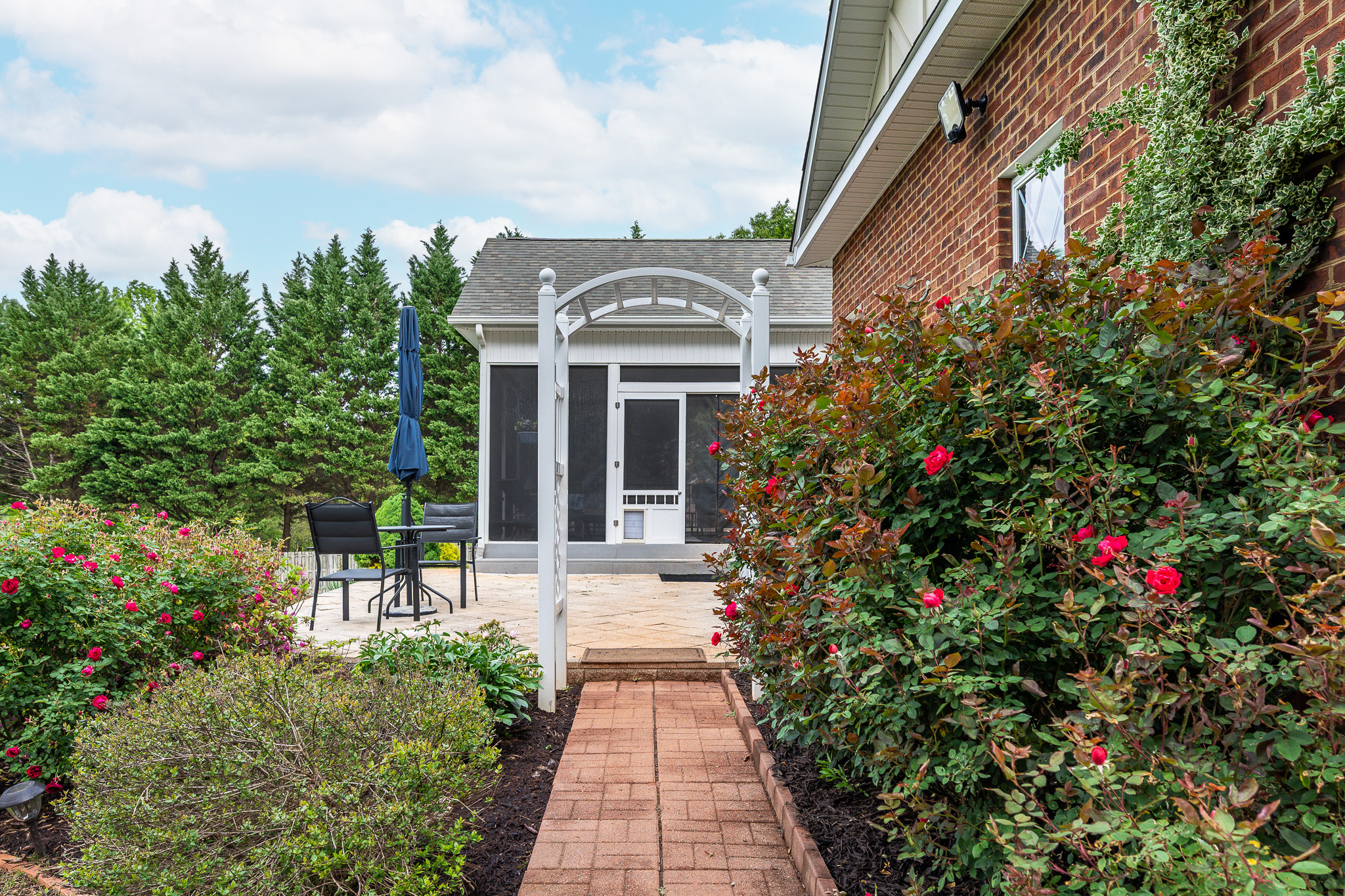 Bedford, Virginia, 24523, United States, 3 Bedrooms Bedrooms, ,2 BathroomsBathrooms,Residential,For Sale,2048776