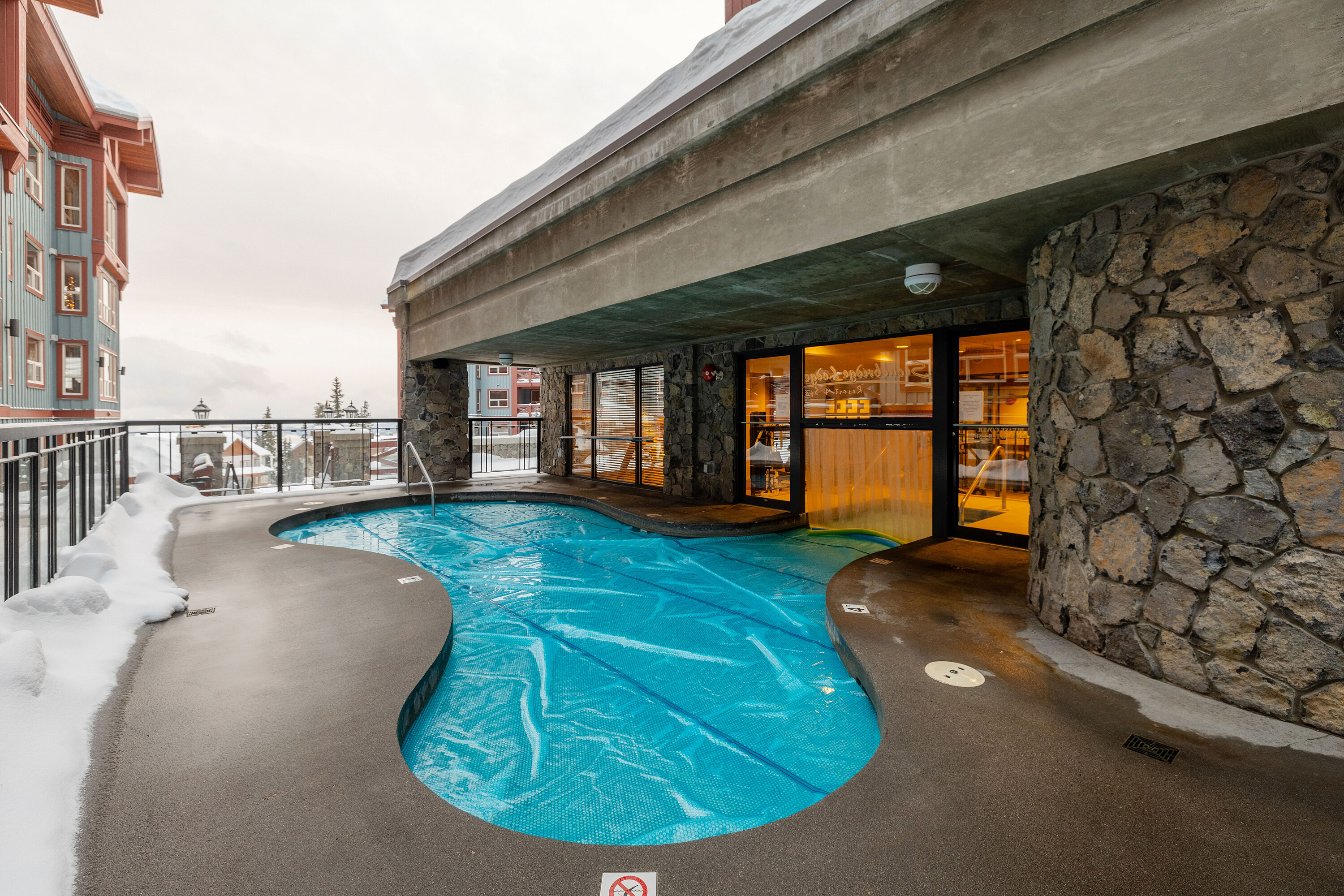  Ski In, Ski Out at Stonebridge - 物件實景