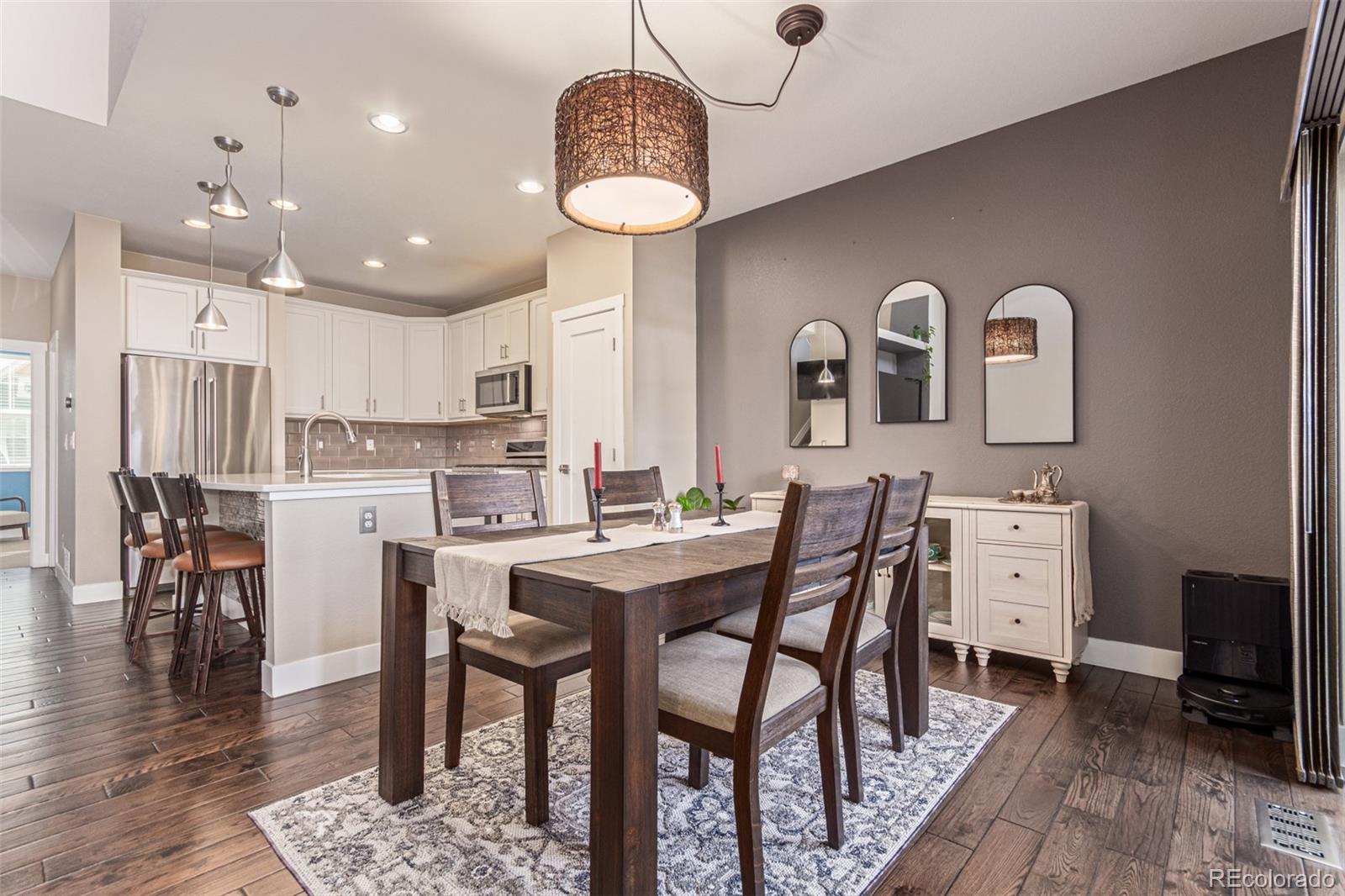 Littleton, Colorado, 80128, United States, 3 Bedrooms Bedrooms, ,3 BathroomsBathrooms,Residential,For Sale,1984819