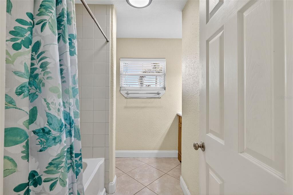 St Petersburg, Florida, 33711, United States, 3 Bedrooms Bedrooms, ,2 BathroomsBathrooms,Residential,For Sale,1989054