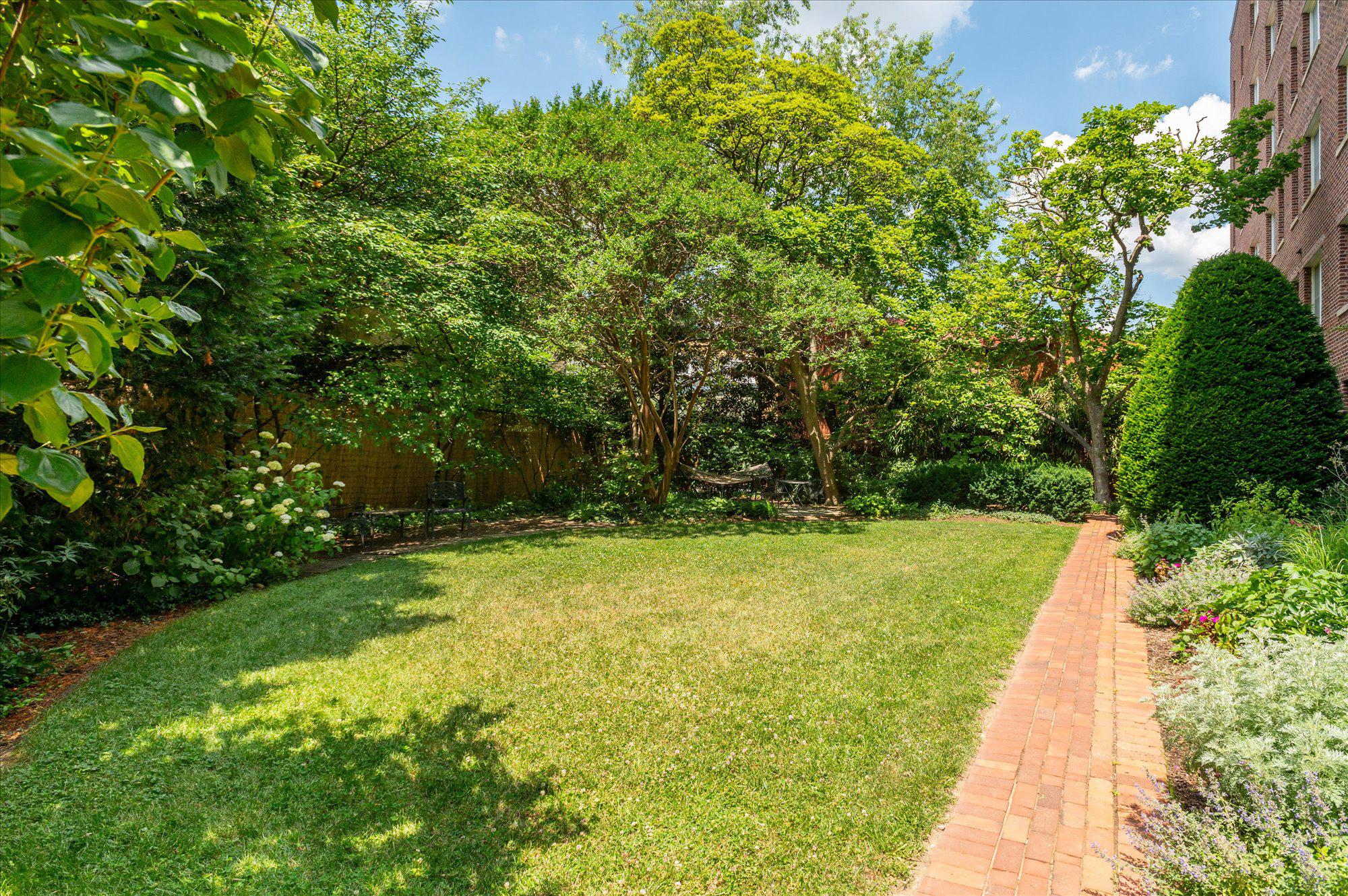  1661 Crescent Place NW, Washington, DC, 20009 - 物件實景