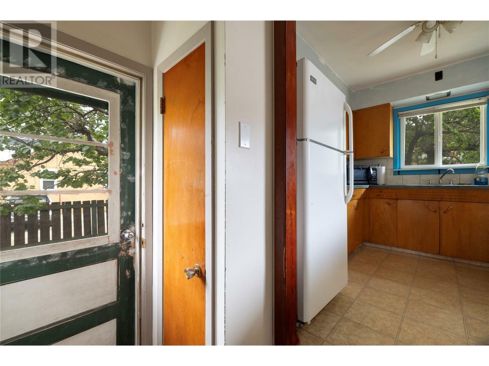 VERNON, British Columbia, V1T 3C2, CA, 4 Bedrooms Bedrooms, ,1 BathroomBathrooms,Residential,For Sale,1874937
