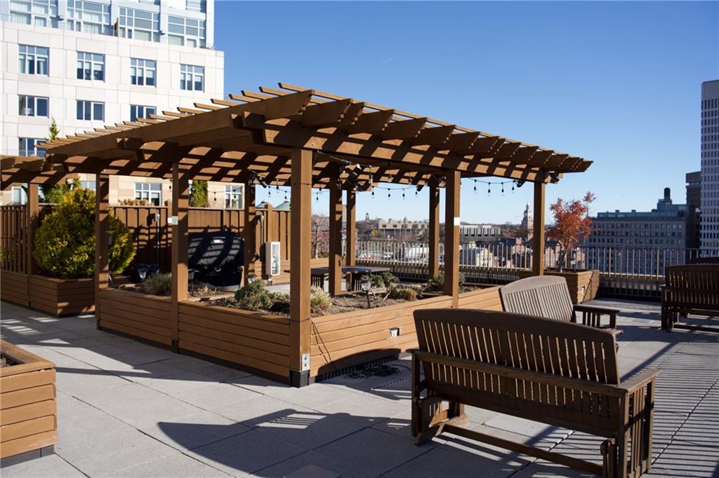 Providence, Rhode Island, 02903, United States, 2 Bedrooms Bedrooms, ,1 BathroomBathrooms,Residential,For Sale,2005779