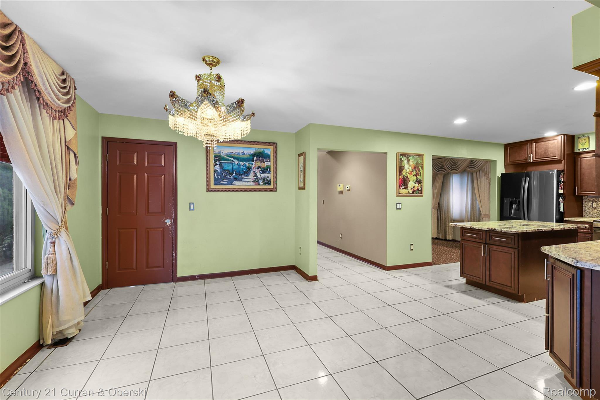 Dearborn, Michigan, 48126, United States, 4 Bedrooms Bedrooms, ,4 BathroomsBathrooms,Residential,For Sale,1974574