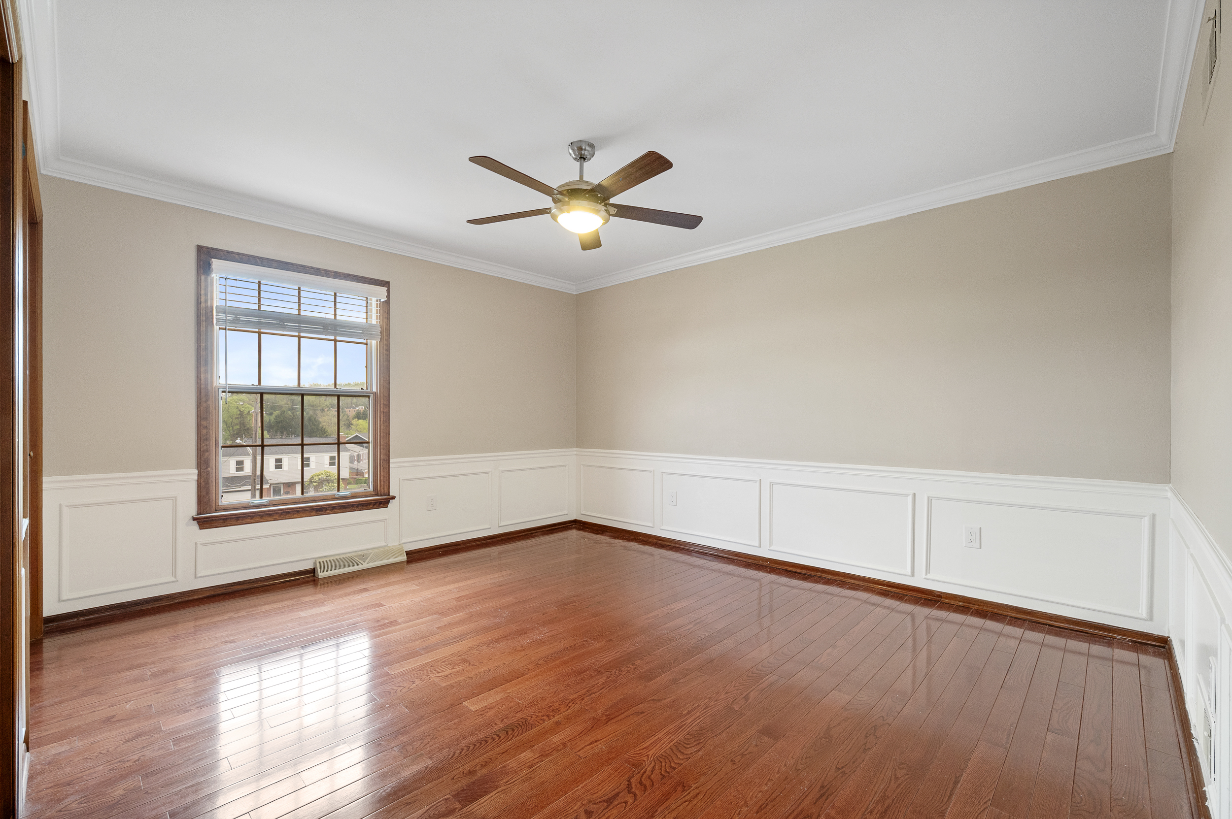  6663 Chapel Drive, Bethel Park, PA 15102 - 物件實景