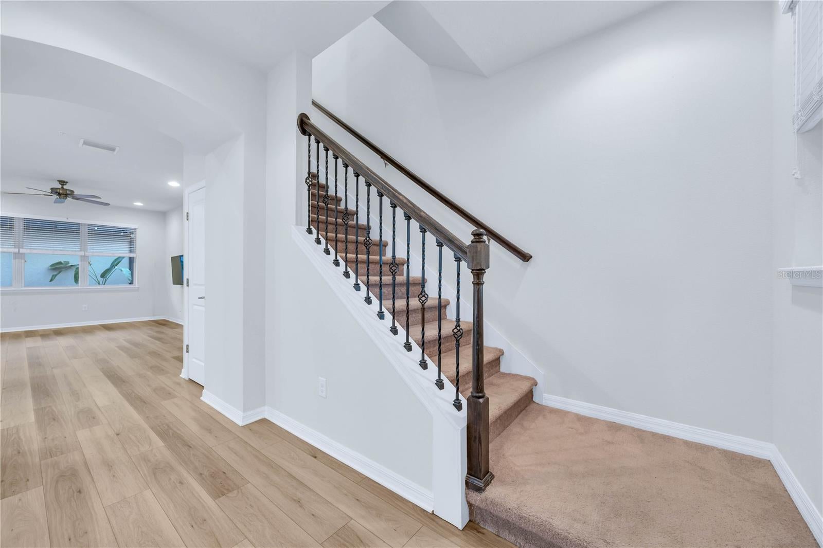 WINTER GARDEN, Florida, 34787, United States, 4 Bedrooms Bedrooms, ,3 BathroomsBathrooms,Residential,For Sale,1993845