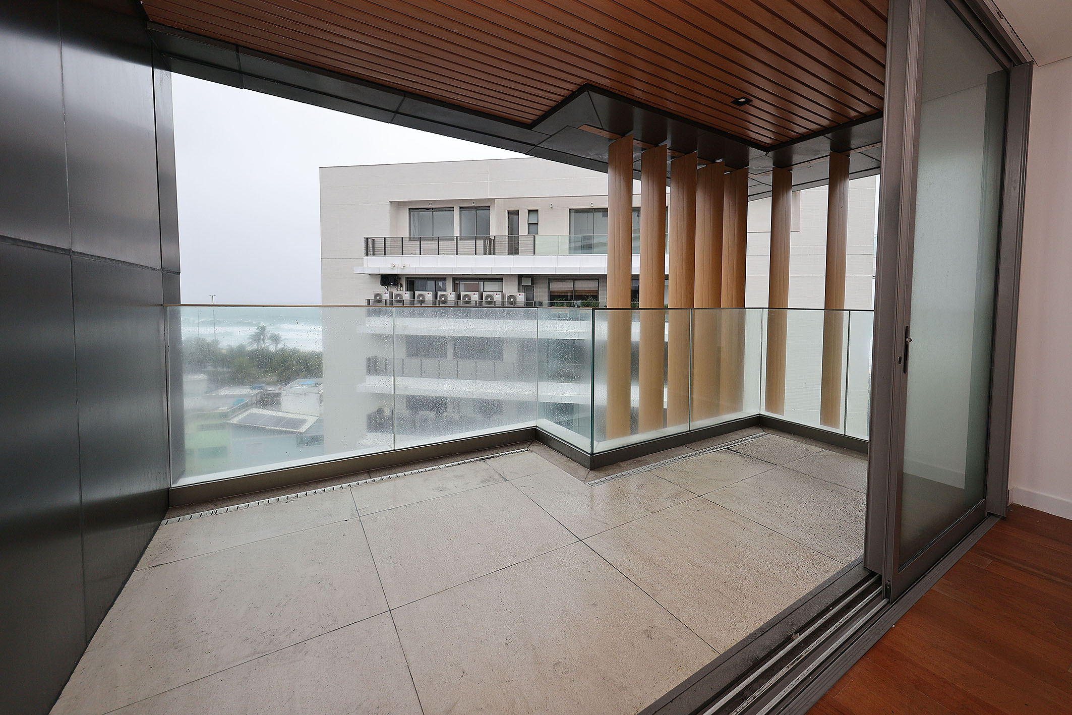  Elegant ocean-view residence in a full-service residential condominium - 物件實景