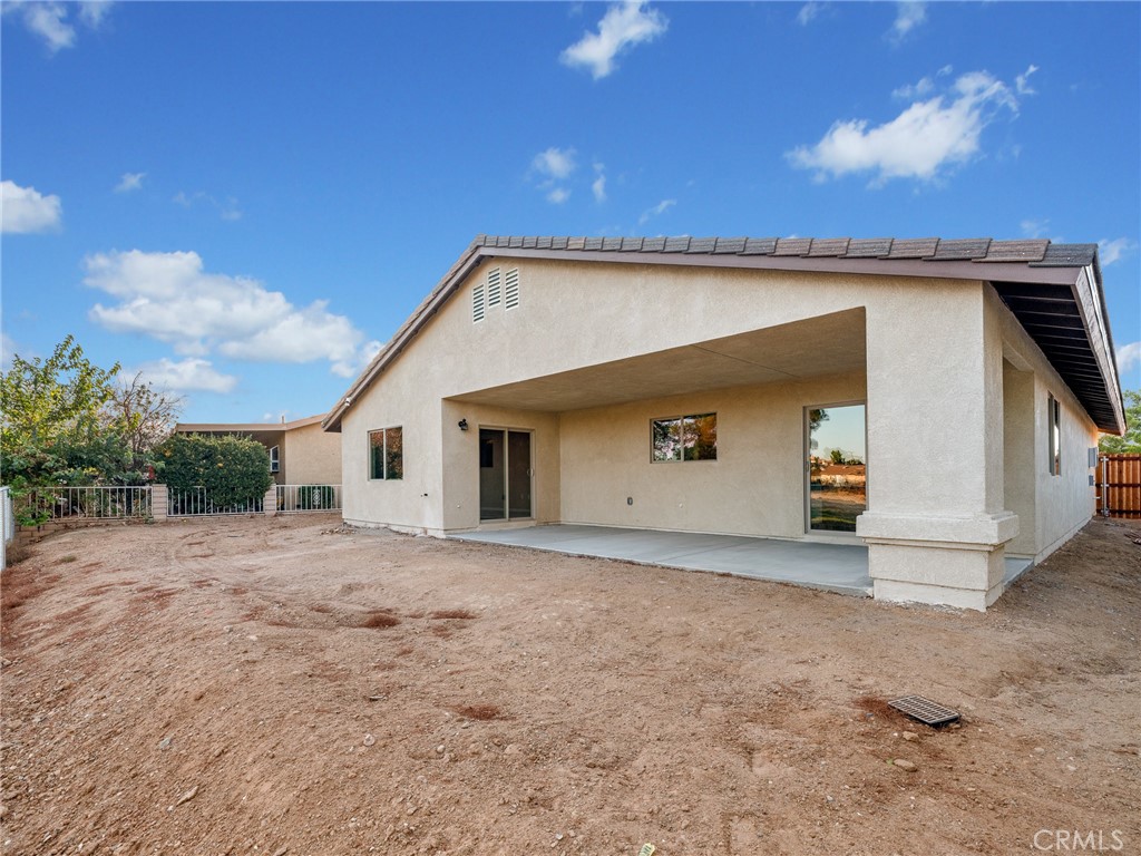 Victorville, California, 92395, United States, 3 Bedrooms Bedrooms, ,2 BathroomsBathrooms,Residential,For Sale,1948419