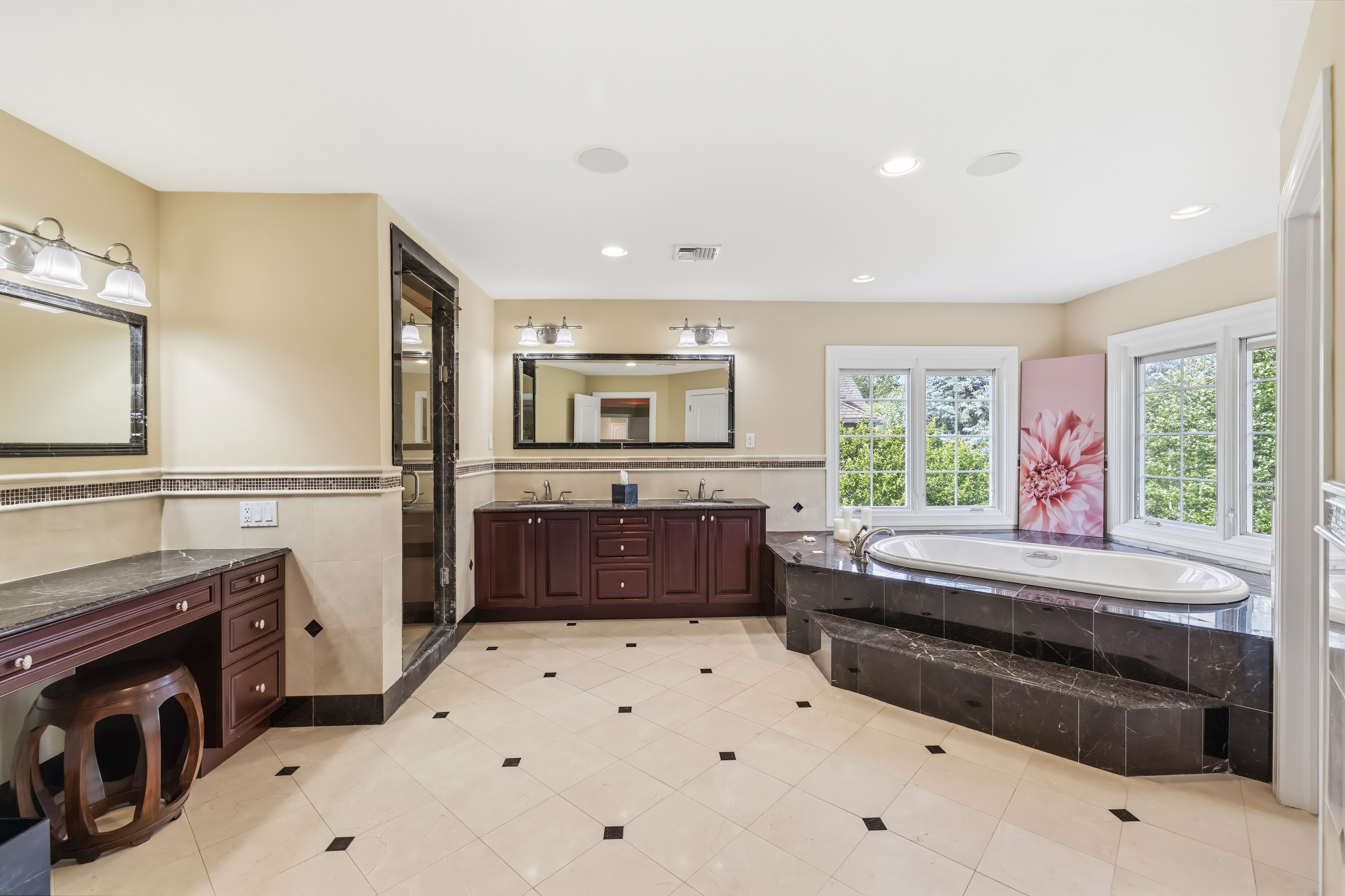  4 Centennial Court, Totowa, NJ 07512 - 物件實景