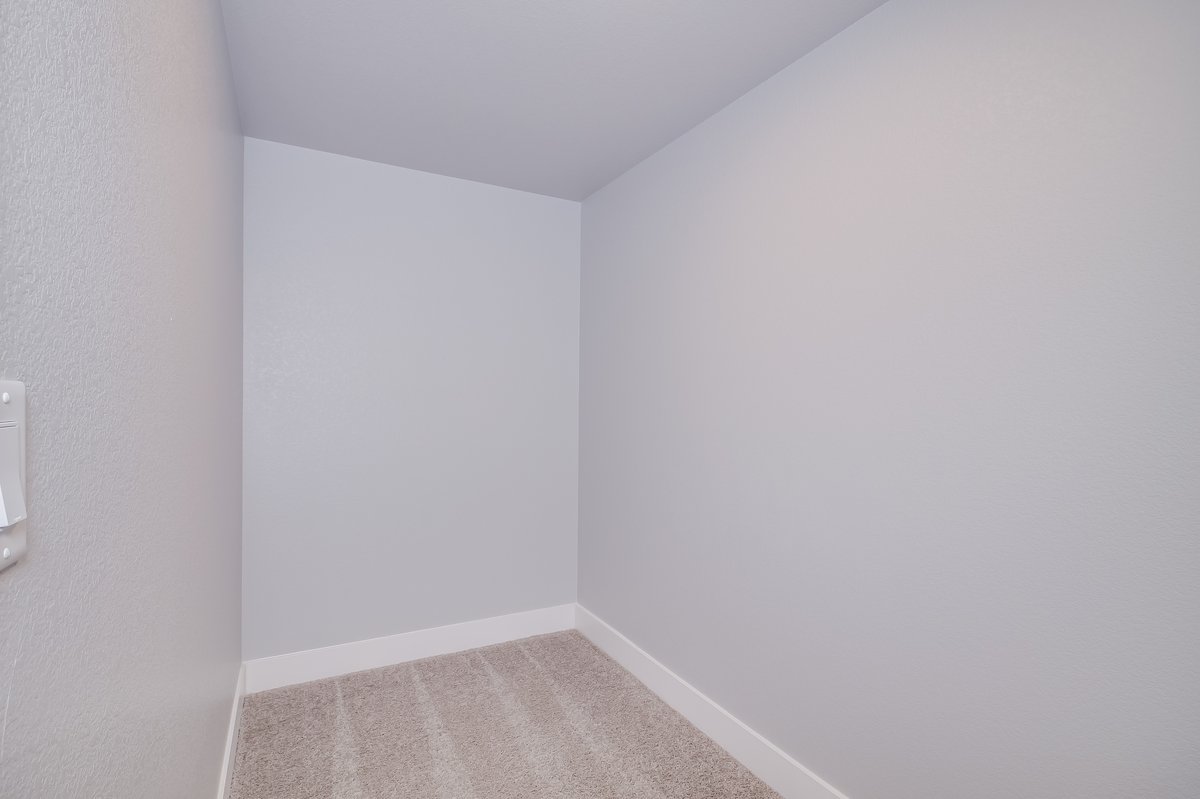 Cheyenne, Wyoming, 82009, United States, 5 Bedrooms Bedrooms, ,3 BathroomsBathrooms,Residential,For Sale,2012088