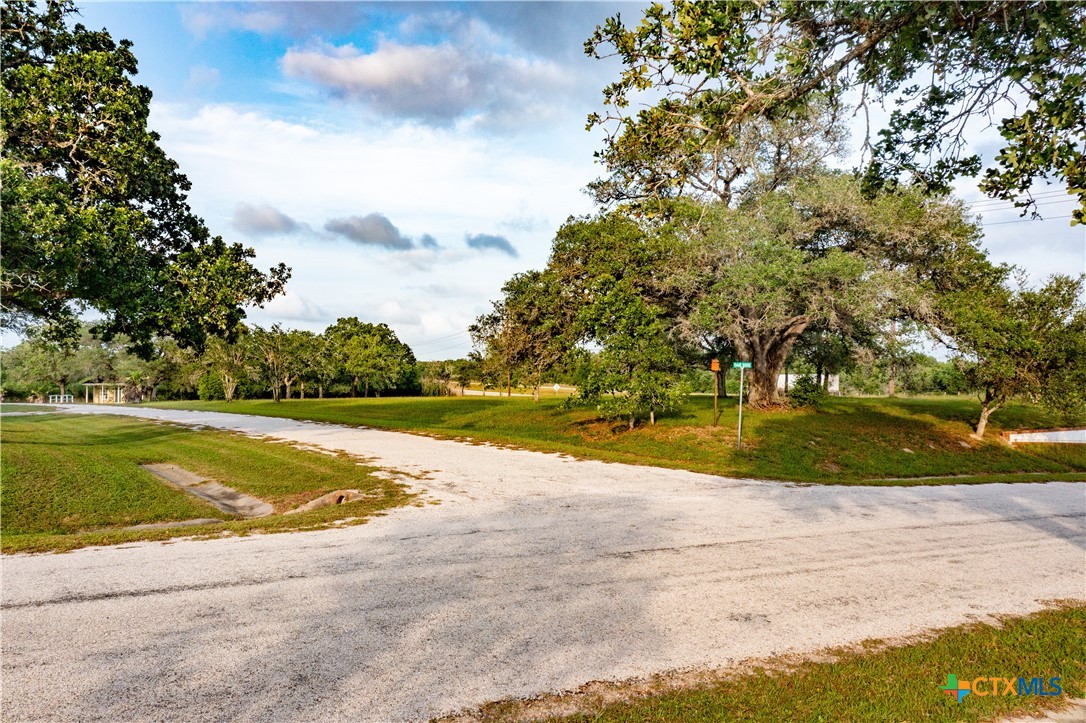 Victoria, Texas, 77905, United States, 5 Bedrooms Bedrooms, ,4 BathroomsBathrooms,Residential,For Sale,1989033