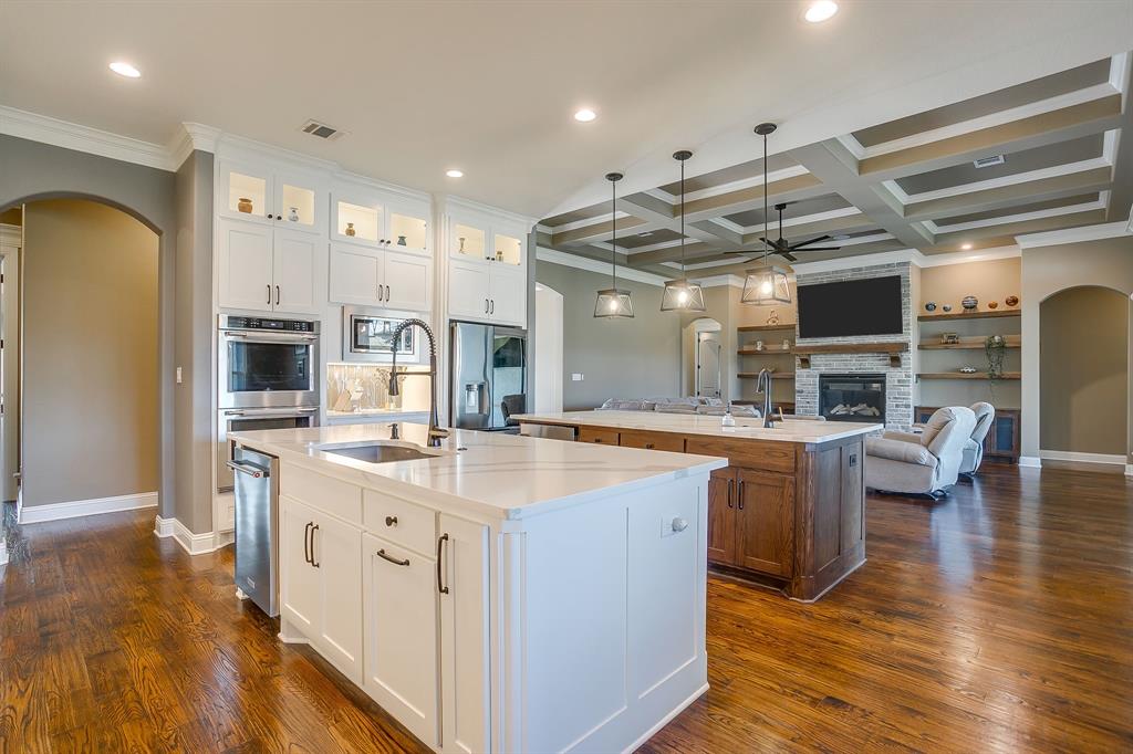 Fort Worth, Texas, 76108, United States, 5 Bedrooms Bedrooms, ,4 BathroomsBathrooms,Residential,For Sale,1981433