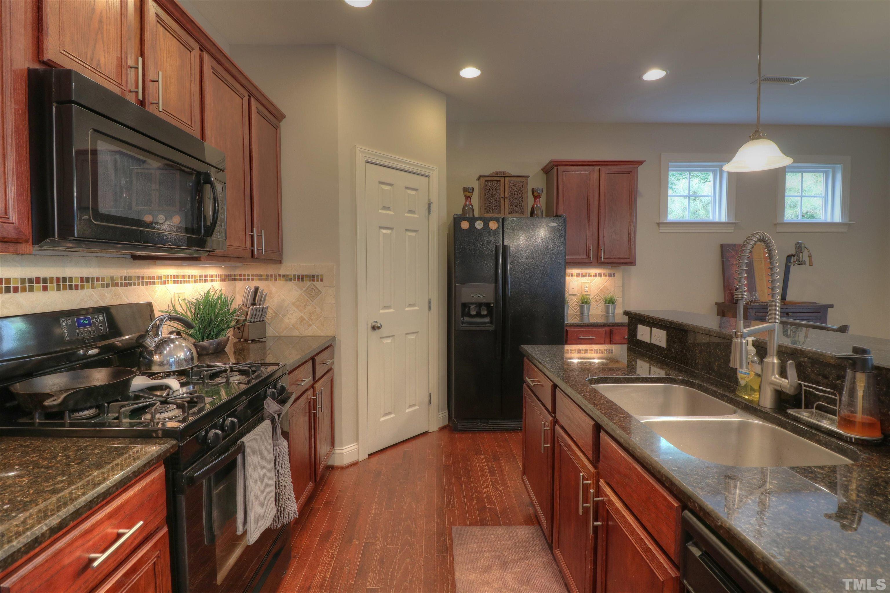 940 Pirouette Court, Raleigh, North Carolina, 27606, United States, 4 Bedrooms Bedrooms, ,4 BathroomsBathrooms,Residential,For Sale,940 Pirouette Court,1624590