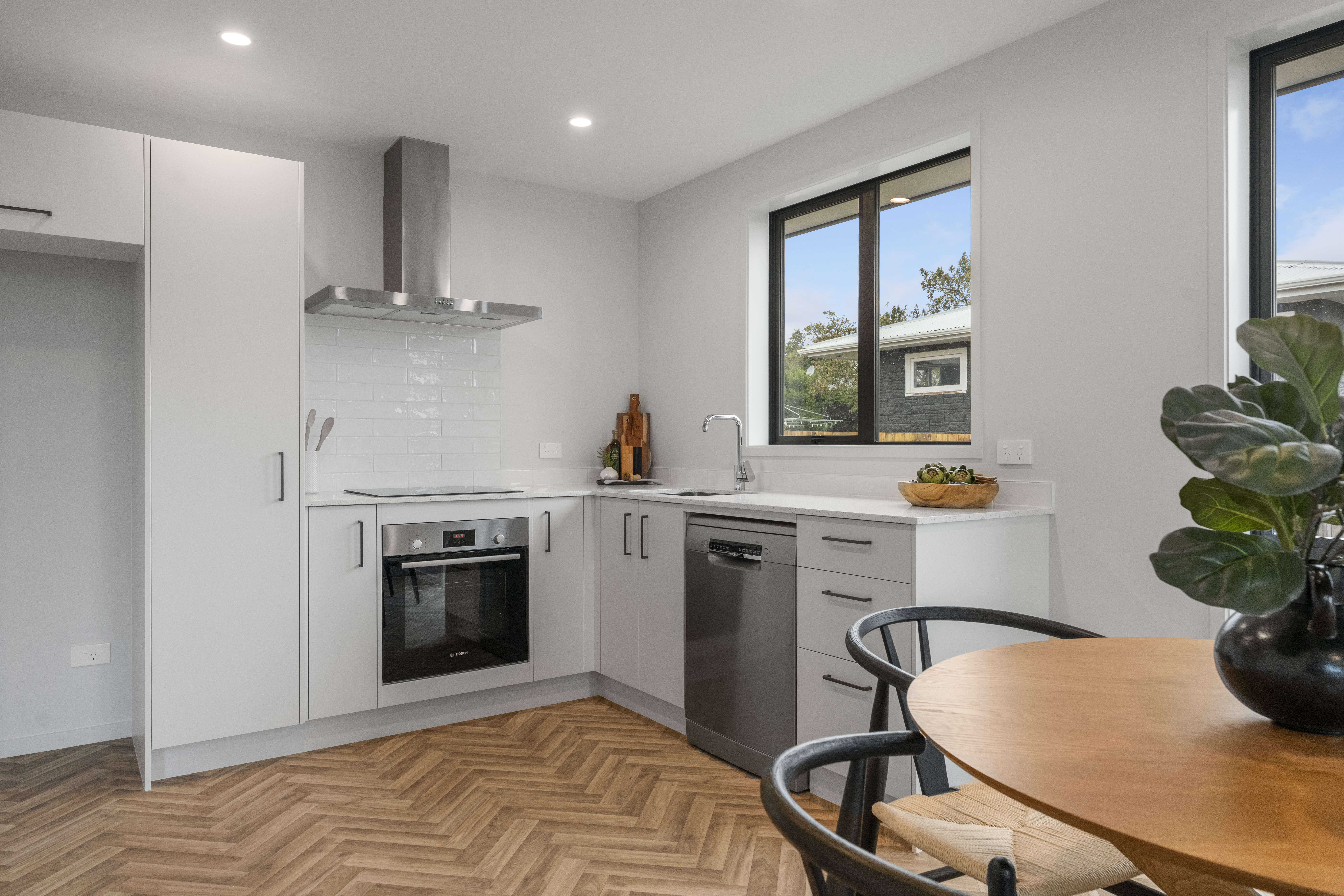  Brand New Development – Five Modern Two-Bedroom Homes - 物件實景