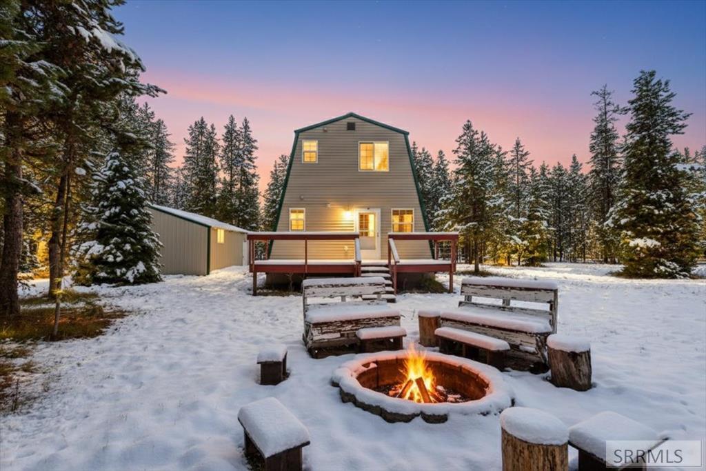 ISLAND PARK, Idaho, 83429, United States, 2 Bedrooms Bedrooms, ,2 BathroomsBathrooms,Residential,For Sale,1979028