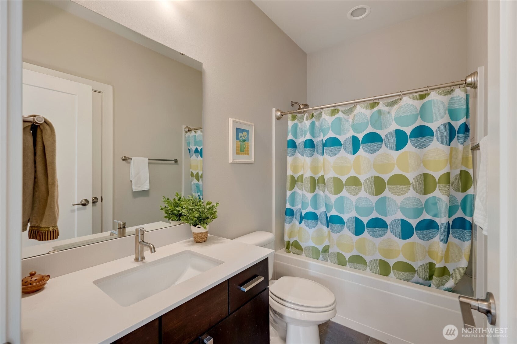 Bothell, Washington, 98012, United States, 4 Bedrooms Bedrooms, ,4 BathroomsBathrooms,Residential,For Sale,1909419