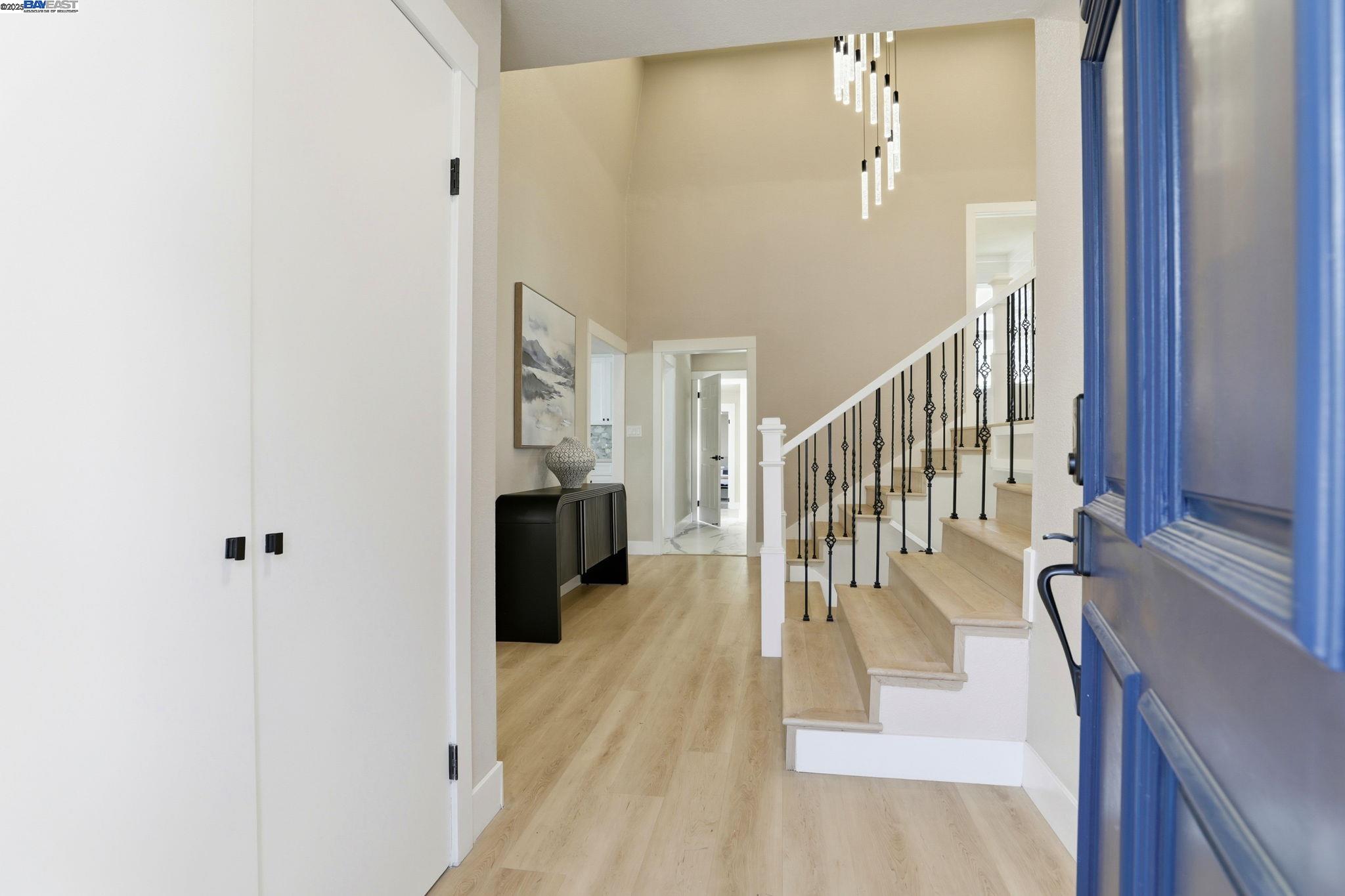 San Jose, California, 95127, United States, 4 Bedrooms Bedrooms, ,4 BathroomsBathrooms,Residential,For Sale,1988045