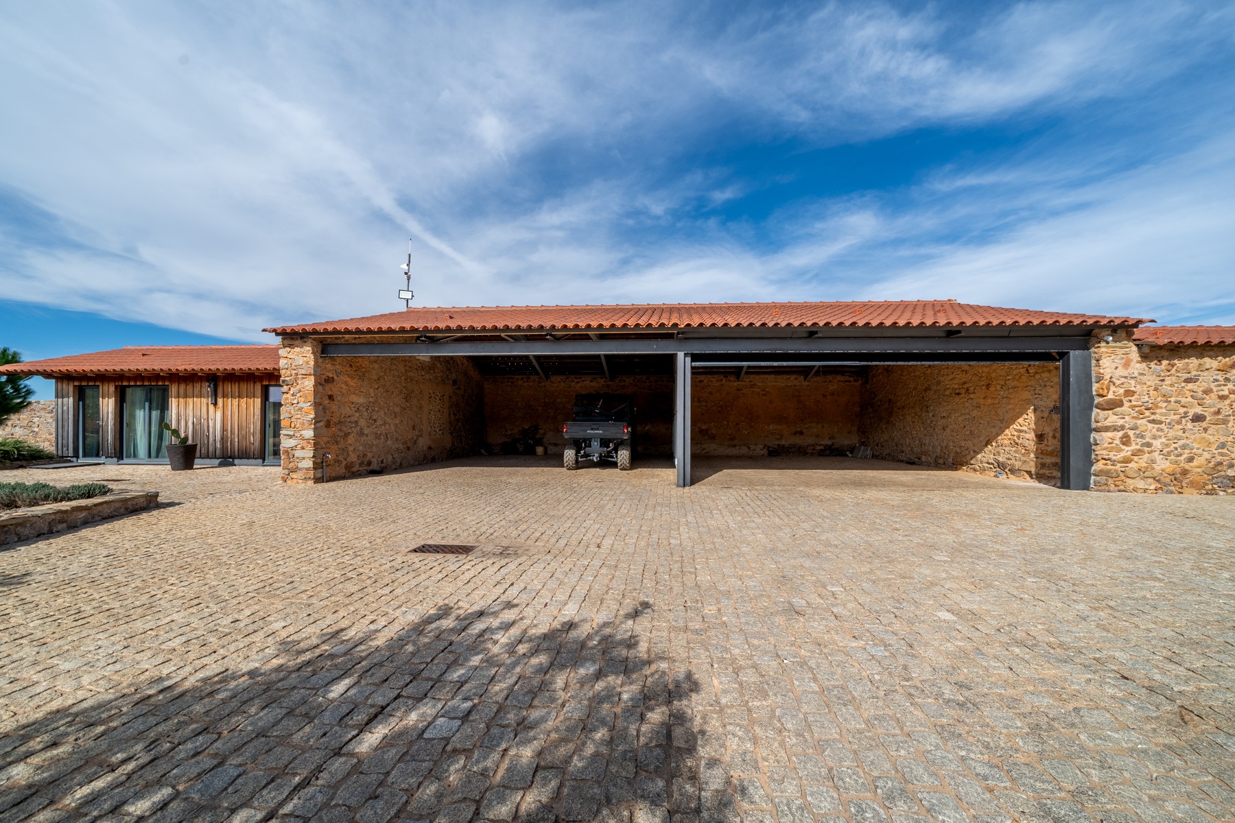  Country Estate, 7 bedrooms, for Sale - 物件實景