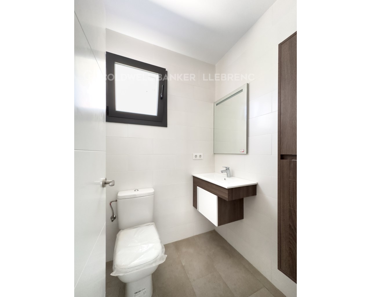 Barcelona, Barcelona, Sarri? - Sant Gervasi, Vallv, Barcelona, Catalonia, ES, 4 Bedrooms Bedrooms, ,3 BathroomsBathrooms,Residential,For Sale,Barcelona, Barcelona, Sarri? - Sant Gervasi, Vallv,1624864