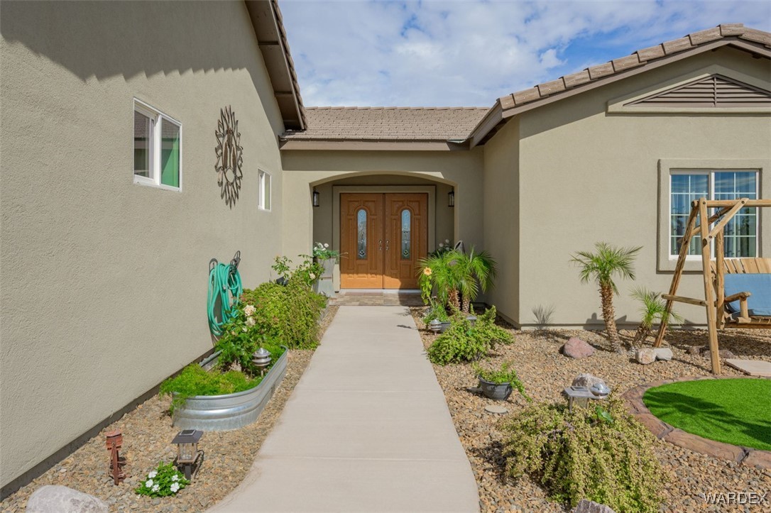 Bullhead City, Arizona, 86442, United States, 2 Bedrooms Bedrooms, ,Residential,For Sale,1912692