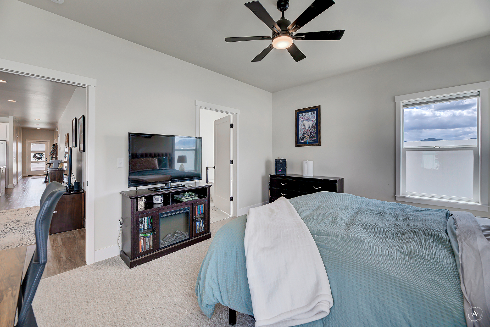 East Helena, Montana, 59635, United States, 3 Bedrooms Bedrooms, ,3 BathroomsBathrooms,Residential,For Sale,1916602