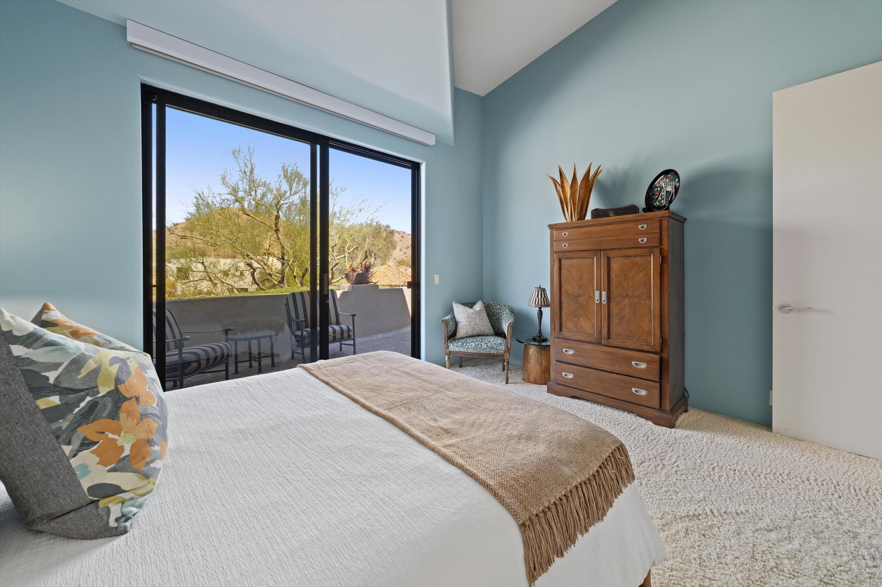 Palm Desert, California, 92260, United States, 4 Bedrooms Bedrooms, ,6 BathroomsBathrooms,Residential,For Sale,2002034