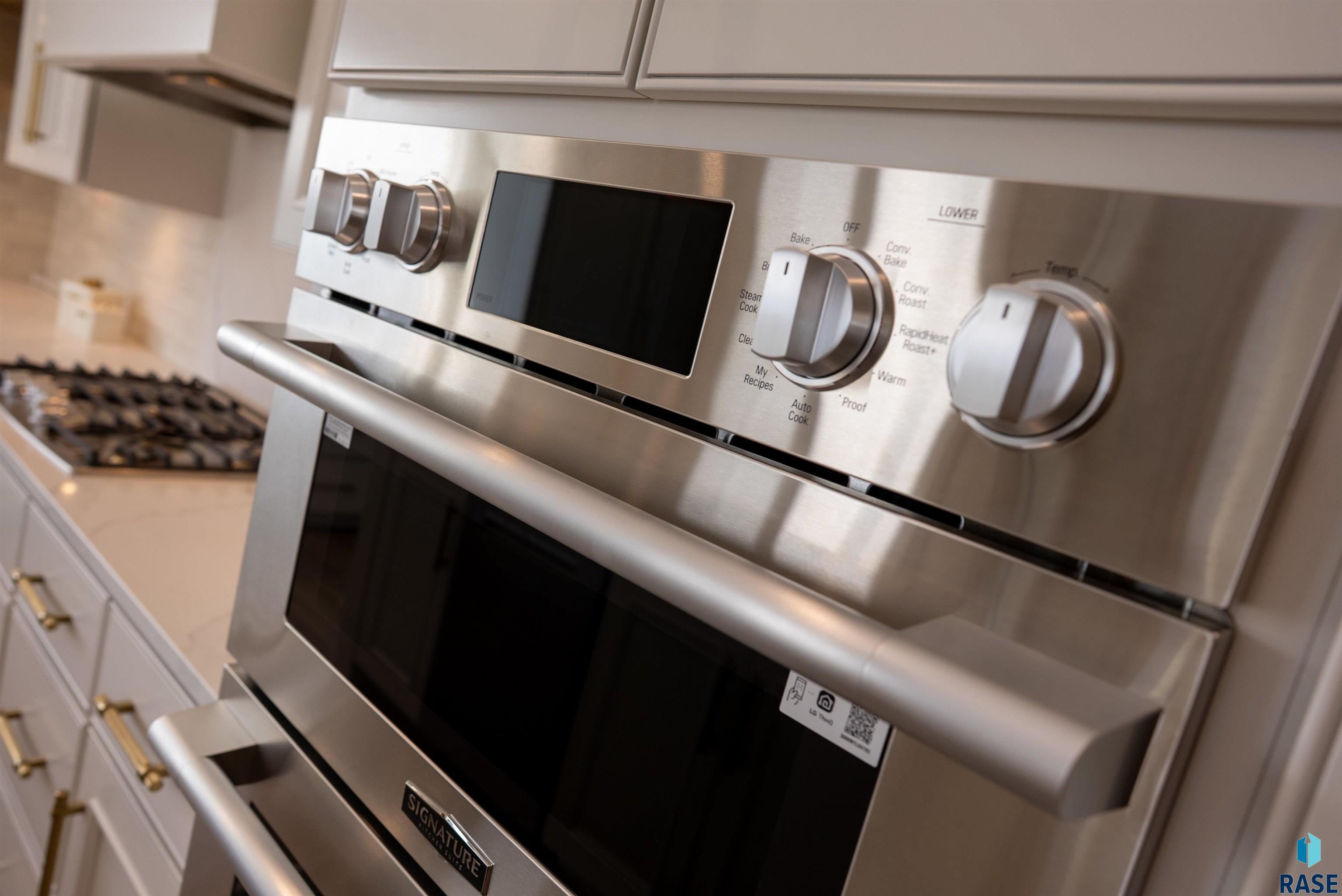 Sioux Falls, South Dakota, 57106, United States, ,Residential,For Sale,1986219