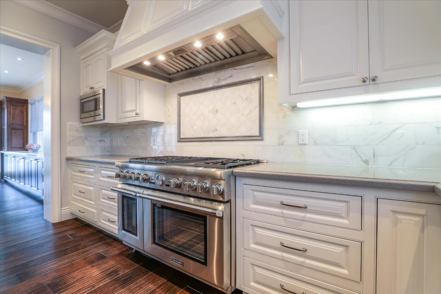 San Jose, California, 95126, United States, 4 Bedrooms Bedrooms, ,6 BathroomsBathrooms,Residential,For Sale,1987802