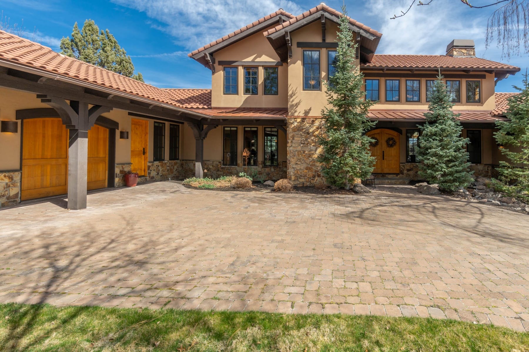  23098 Watercourse Way Bend, OR 97701 - 物件實景