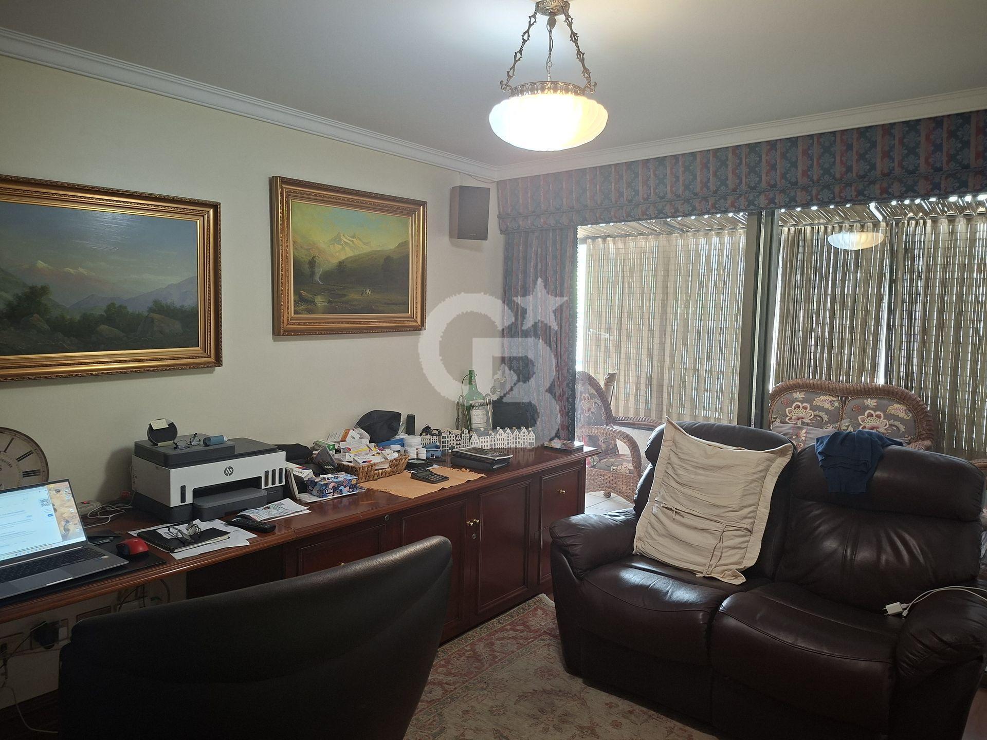 Las Condes, Chile, 4 Bedrooms Bedrooms, ,3 BathroomsBathrooms,Residential,For Sale,1998532