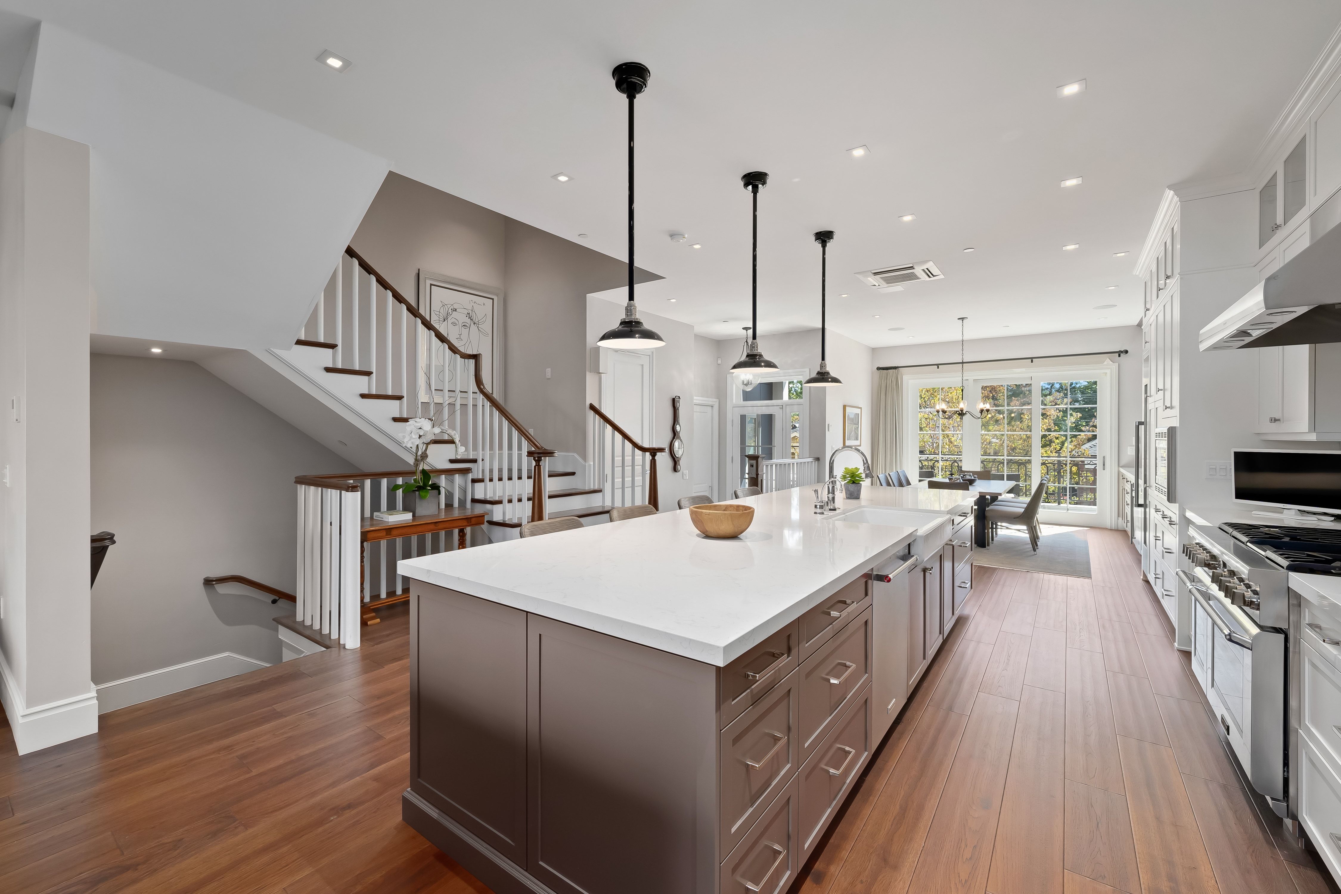  Classic Brownstone Architecture Meets Sophisticated Contemporary Living - 物件實景